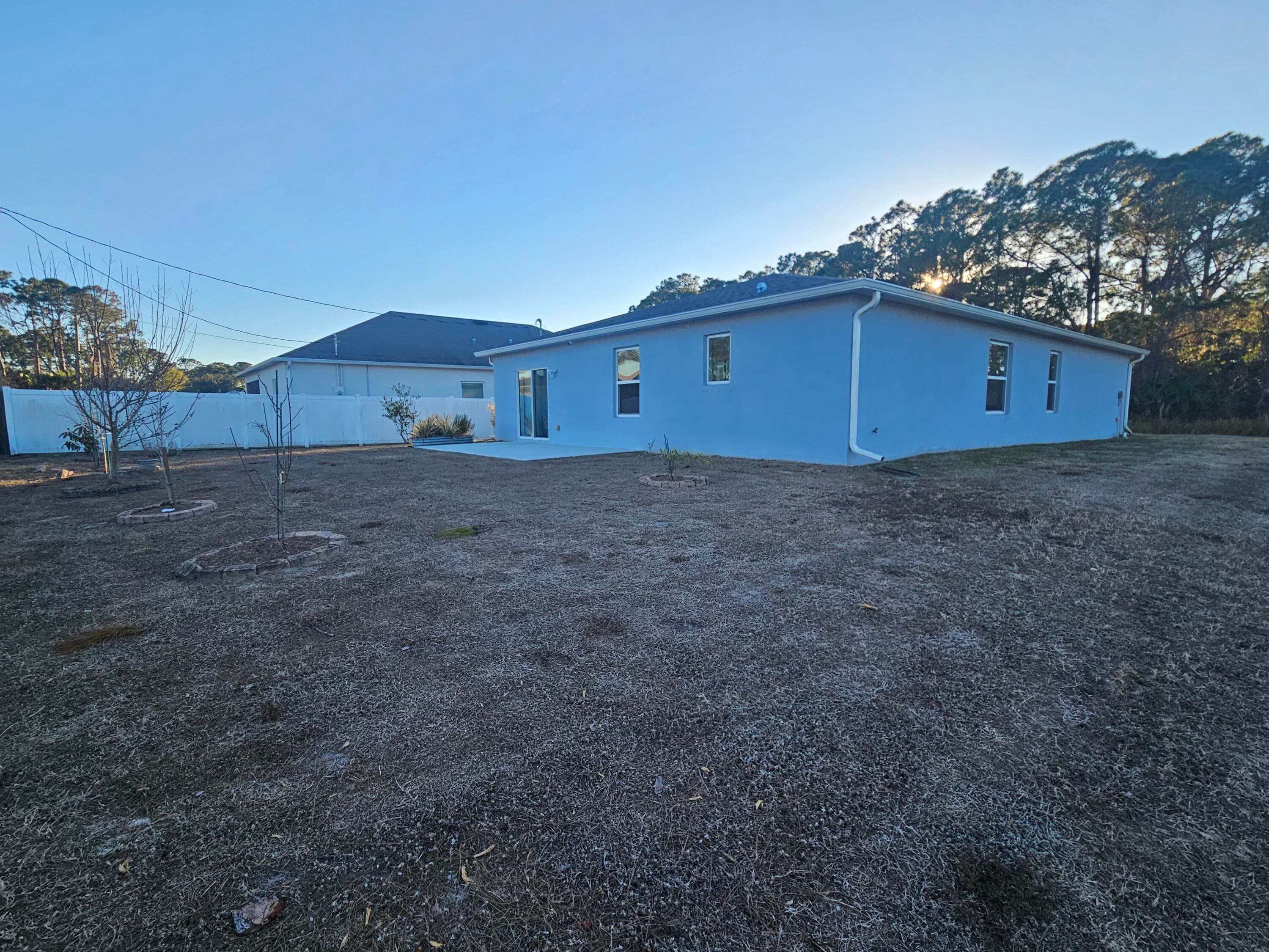 261 Wisteria Avenue NW, Palm Bay, FL 32907 — photo 14 of 15