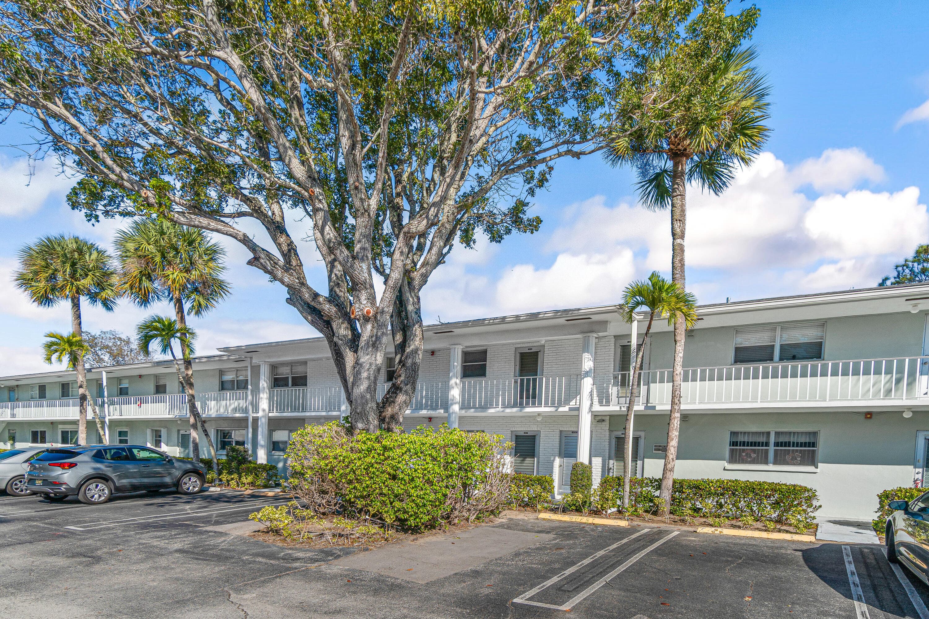 2700 SW 22nd Avenue 1407, Delray Beach, FL 33445 — photo 2 of 22
