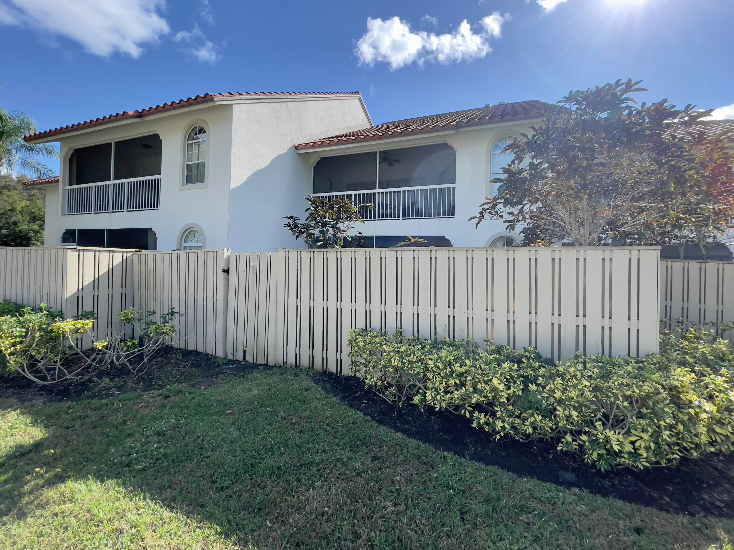 202 Cypress Point Drive 202, Palm Beach Gardens, FL 33418 — photo 24 of 30