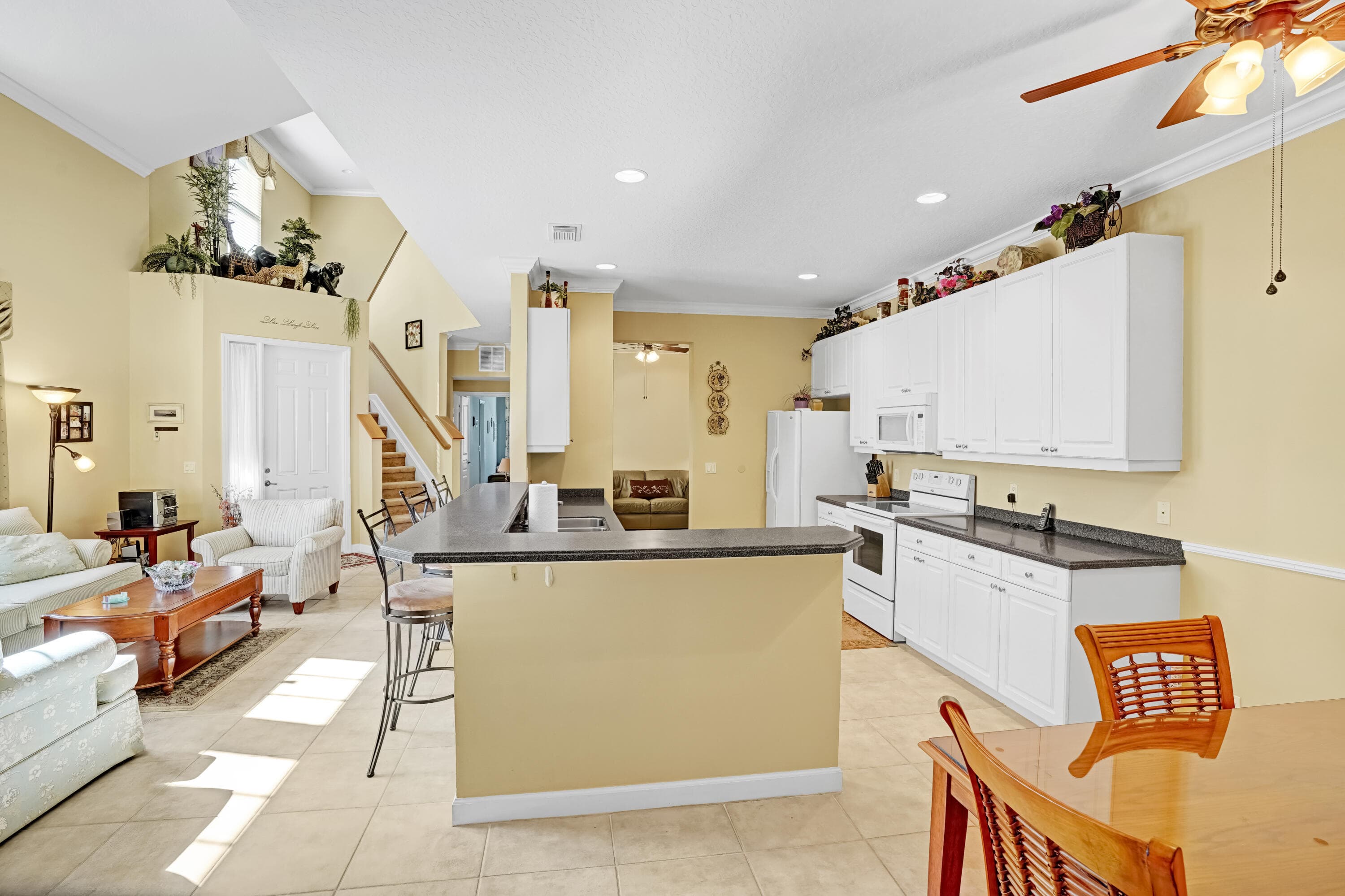 10484 SW Westlawn Boulevard, Port St. Lucie, FL 34987 — photo 14 of 40