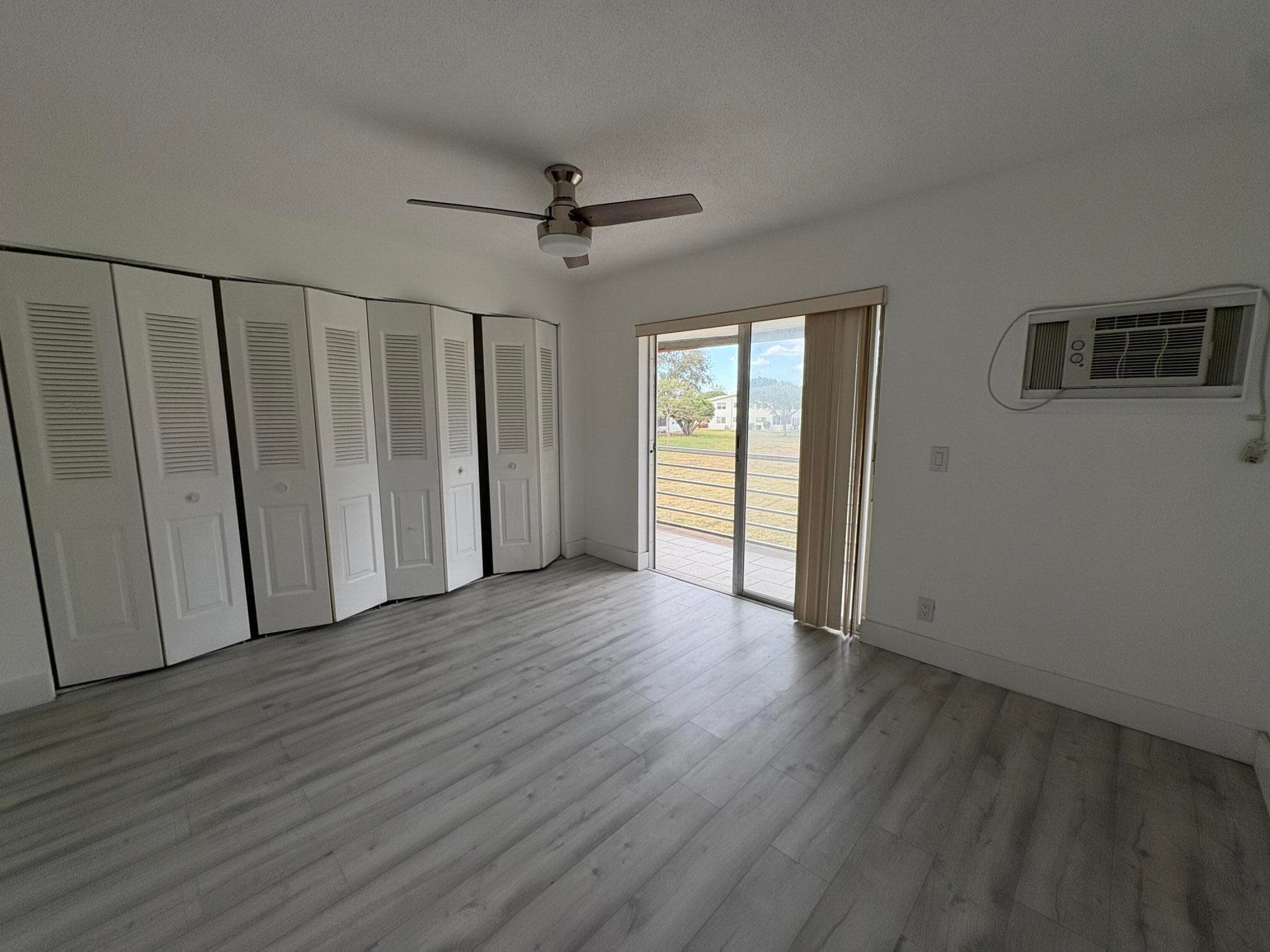 374 Camden P, West Palm Beach, FL 33417 — photo 2 of 21