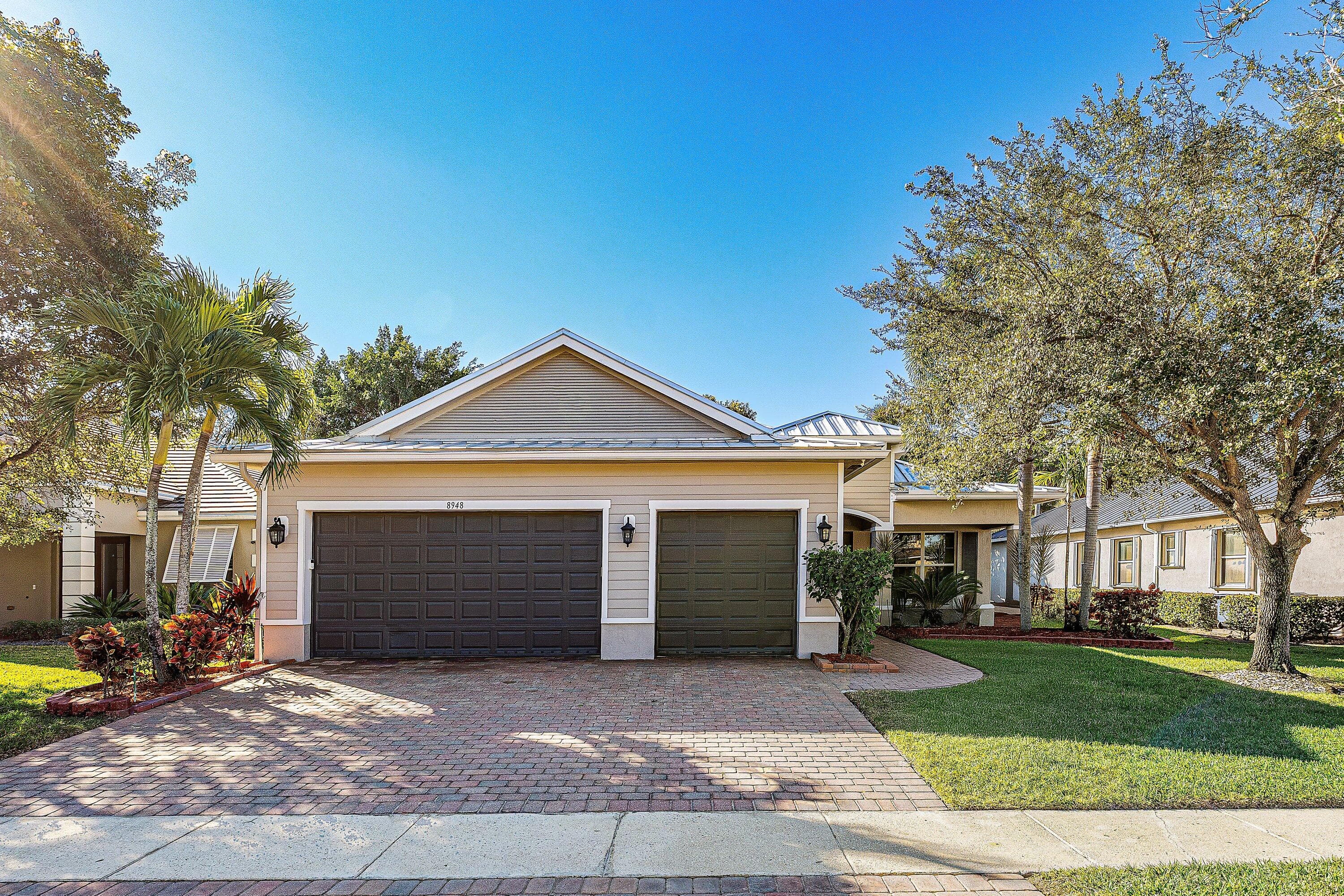 8948 New Hope Court, Royal Palm Beach, FL 33411 — photo 4 of 60