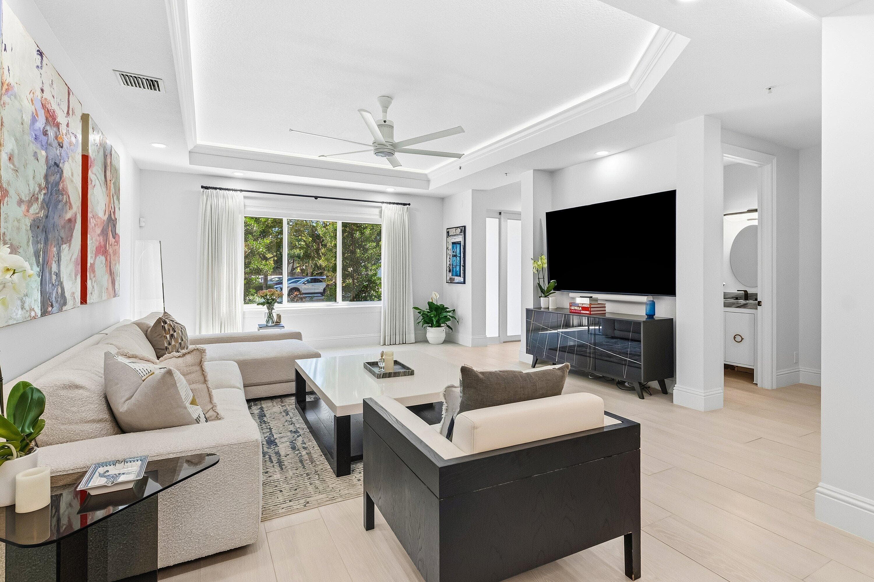 122 SE 6th Avenue 3, Delray Beach, FL 33483 — photo 6 of 39