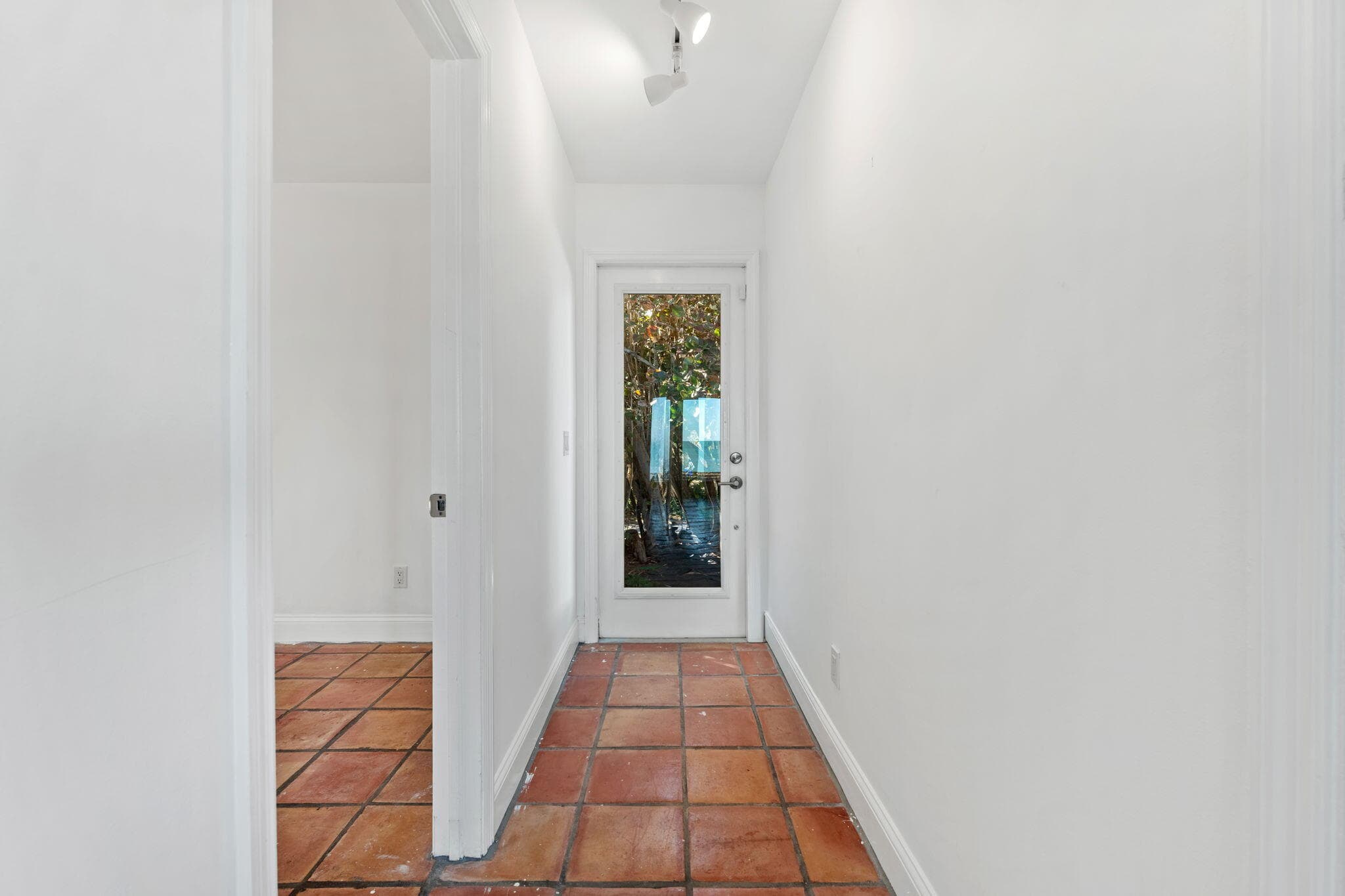 9556 Doubloon Drive, Vero Beach, FL 32963 — photo 17 of 63