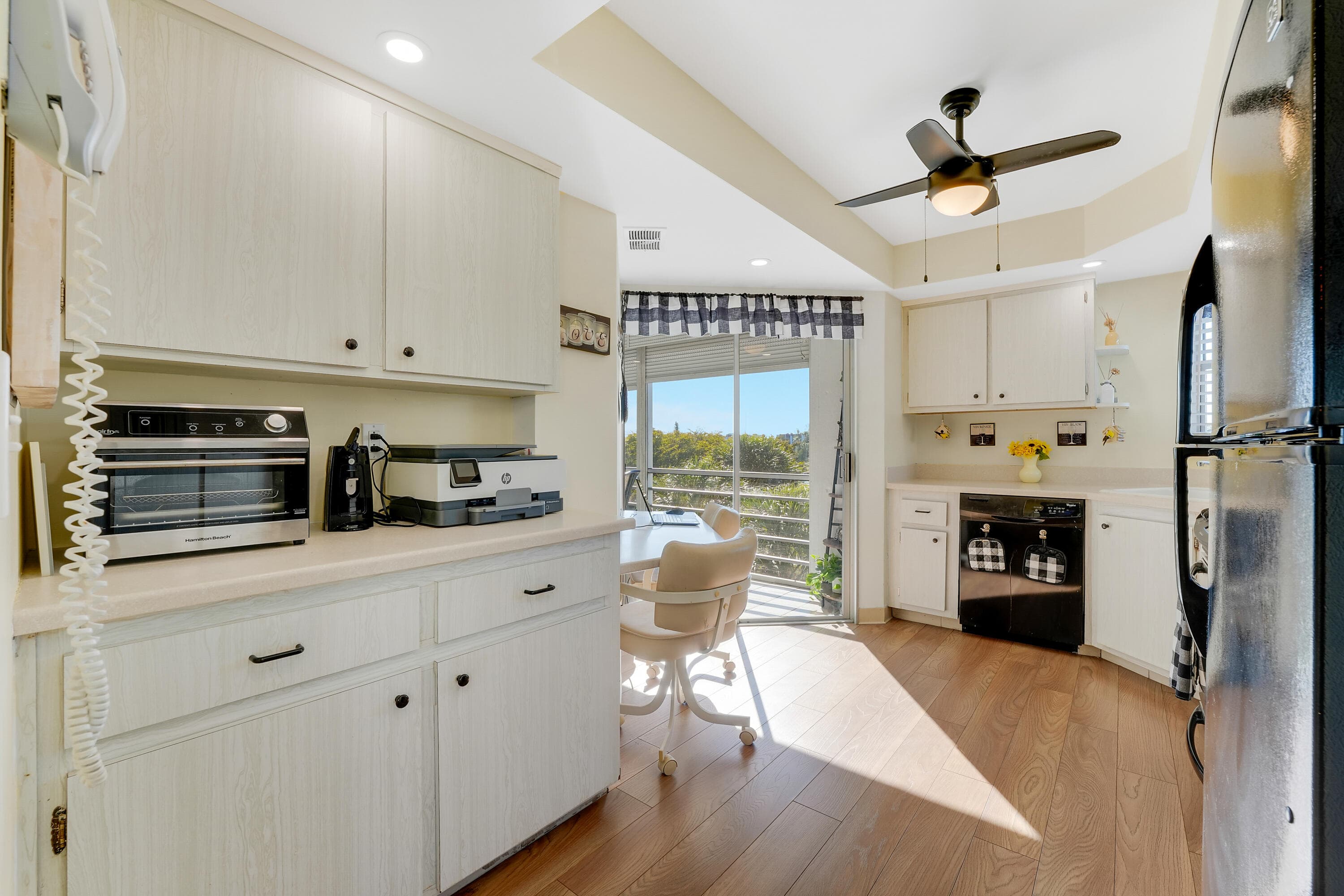 3590 Via Poinciana 416, Lake Worth, FL 33467 — photo 9 of 26
