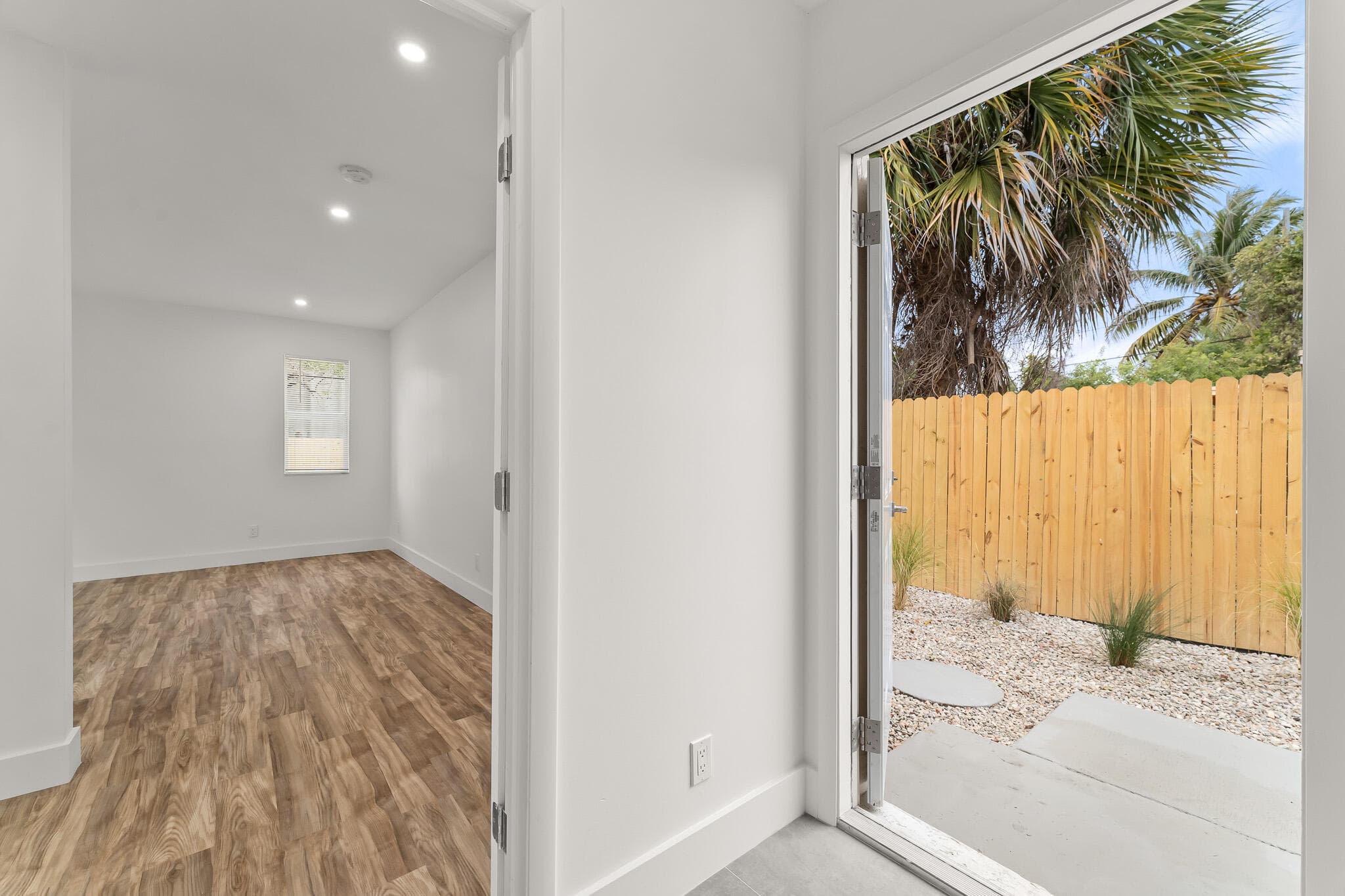 1311 Avenue H, Riviera Beach, FL 33404 — photo 12 of 32