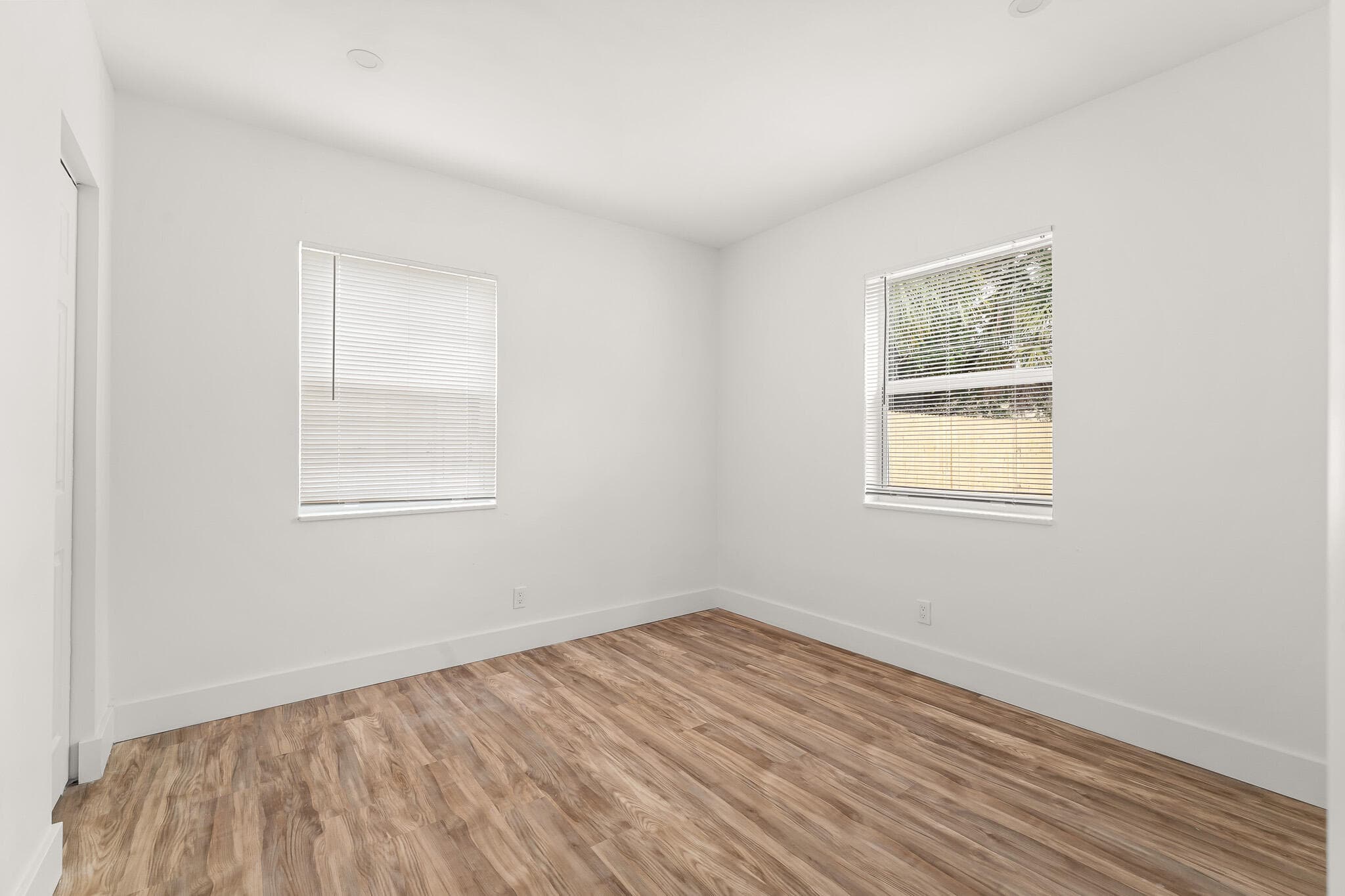 1311 Avenue H, Riviera Beach, FL 33404 — photo 16 of 32
