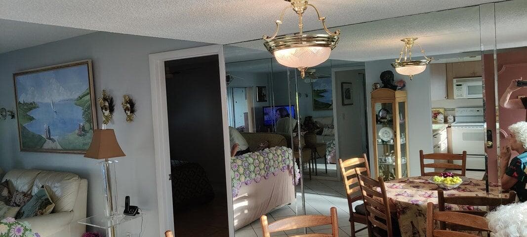 715 Lori Drive 308, Palm Springs, FL 33461 — photo 4 of 15