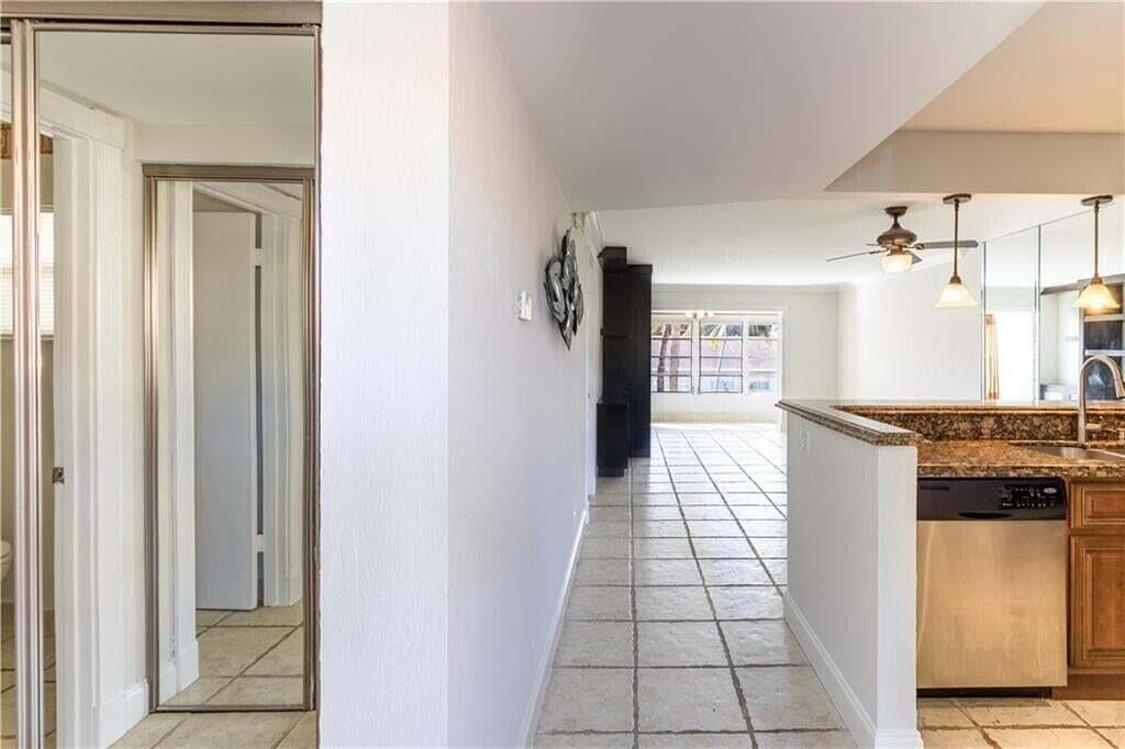 2800 Fiore Way 2060, Delray Beach, FL 33445 — photo 6 of 18