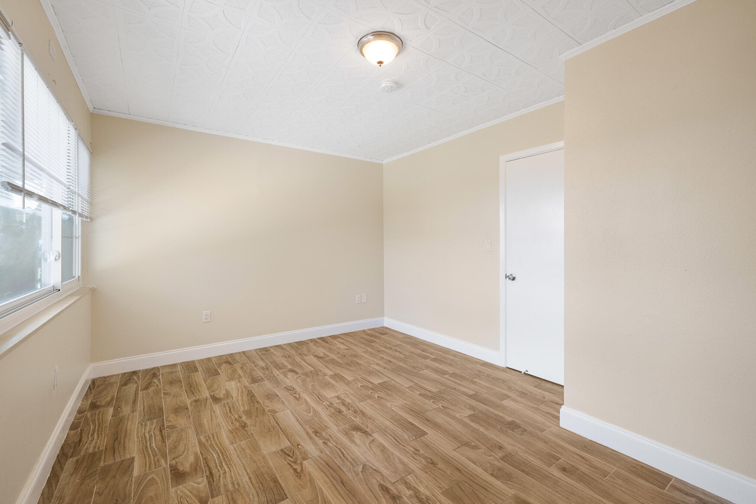 5409 N Flagler Drive, West Palm Beach, FL 33407 — photo 13 of 35