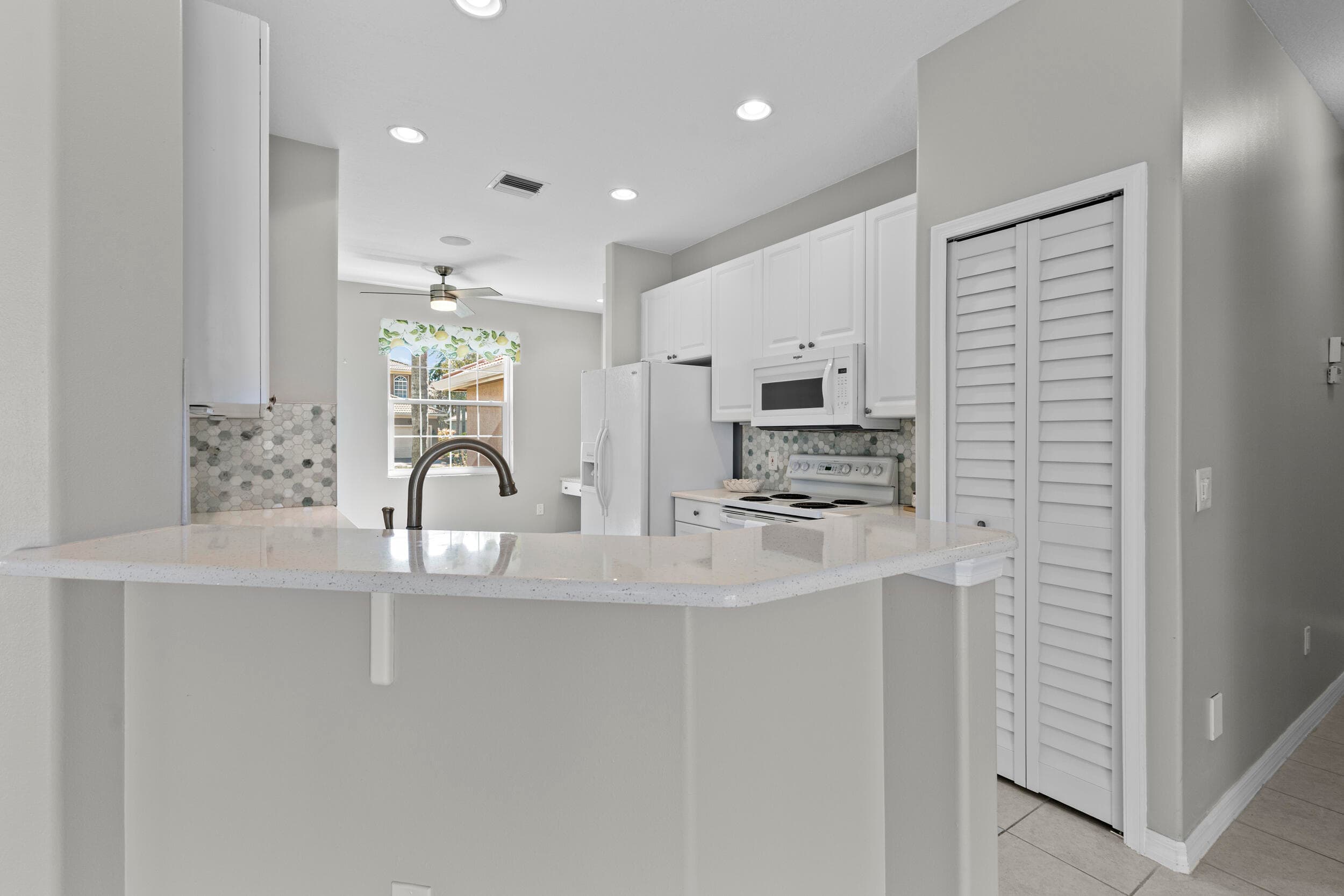 508 NW Waverly Circle, Port St. Lucie, FL 34983 — photo 14 of 59