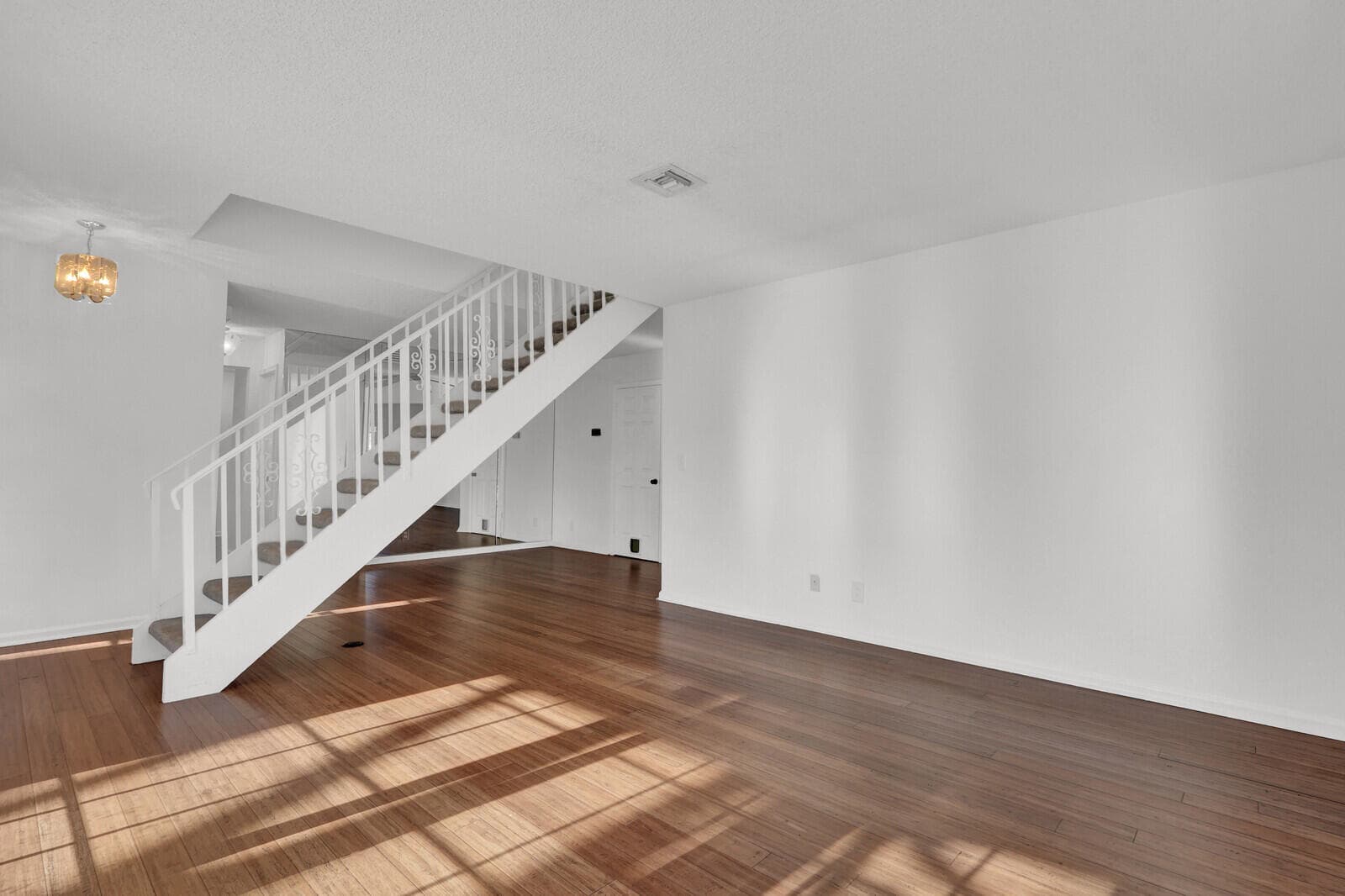 803 Vision Terrace, Palm Beach Gardens, FL 33418 — photo 10 of 42