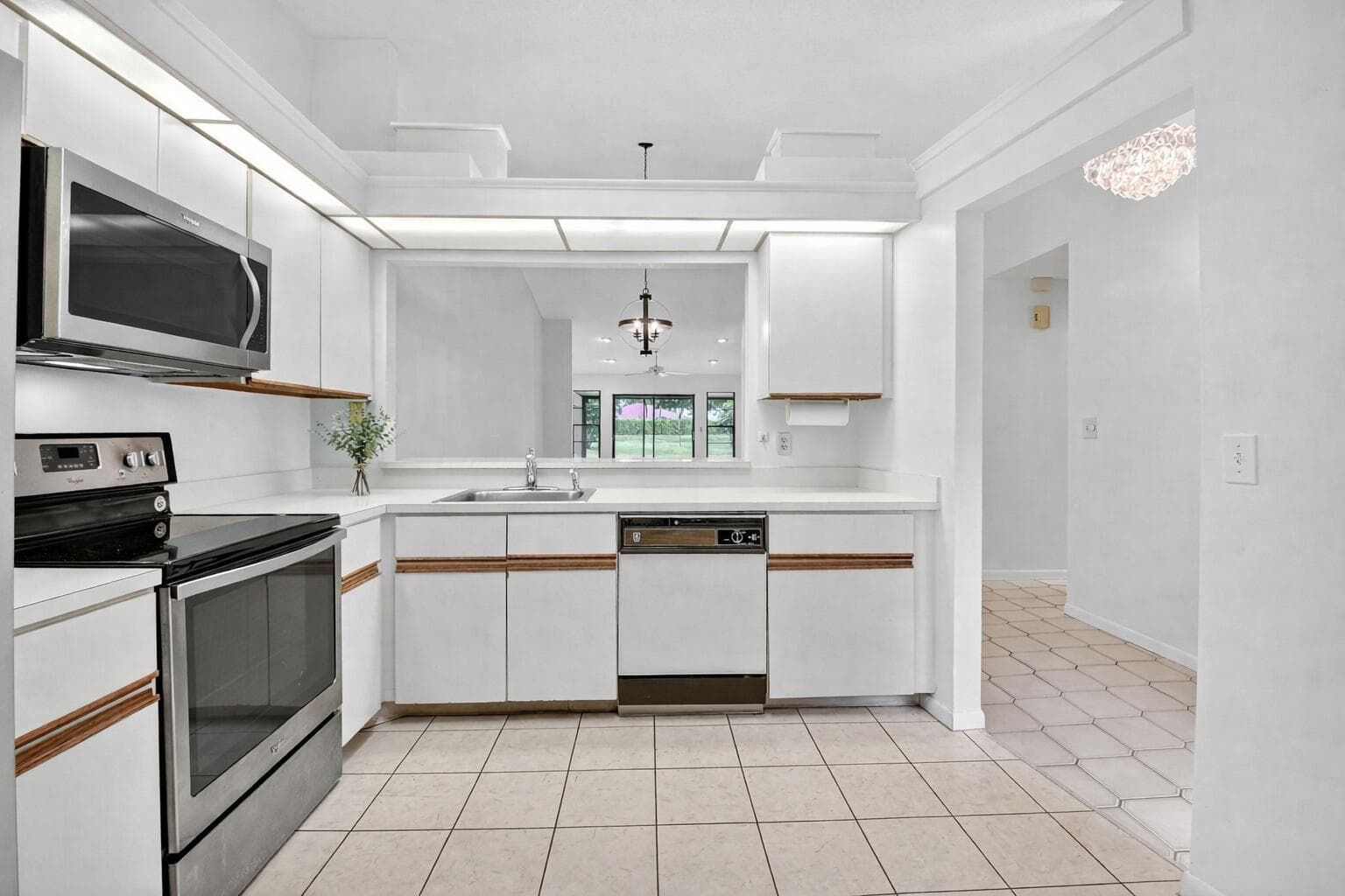5477 Atlantic Palm Court B, Boynton Beach, FL 33437 — photo 11 of 53