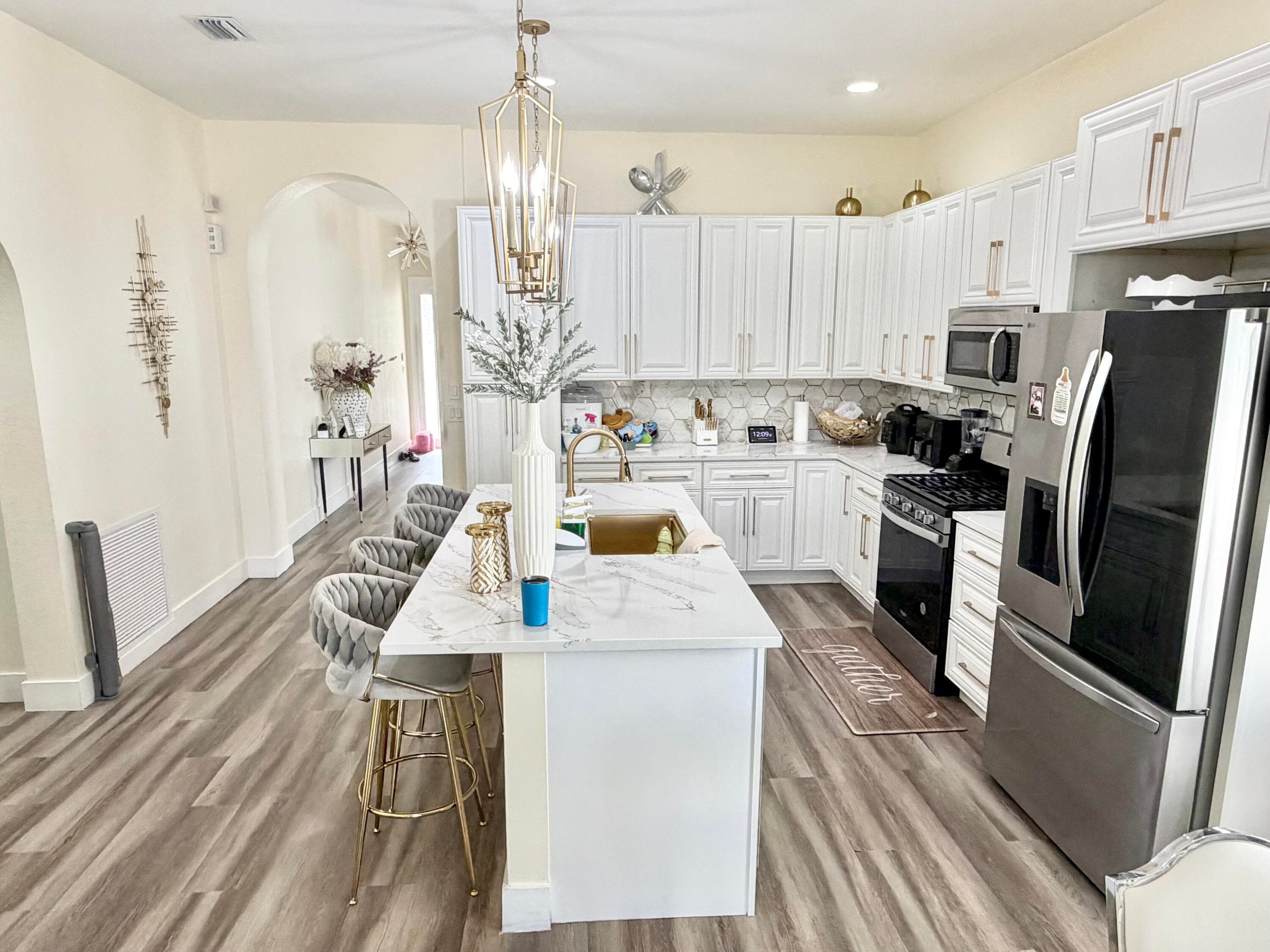 159 Berenger Walk, Royal Palm Beach, FL 33414 — photo 5 of 17