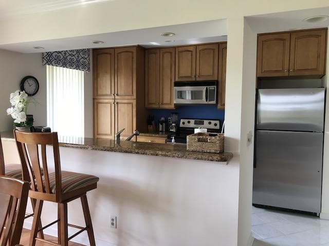 428 Brackenwood Lane S, Palm Beach Gardens, FL 33418 — photo 6 of 26