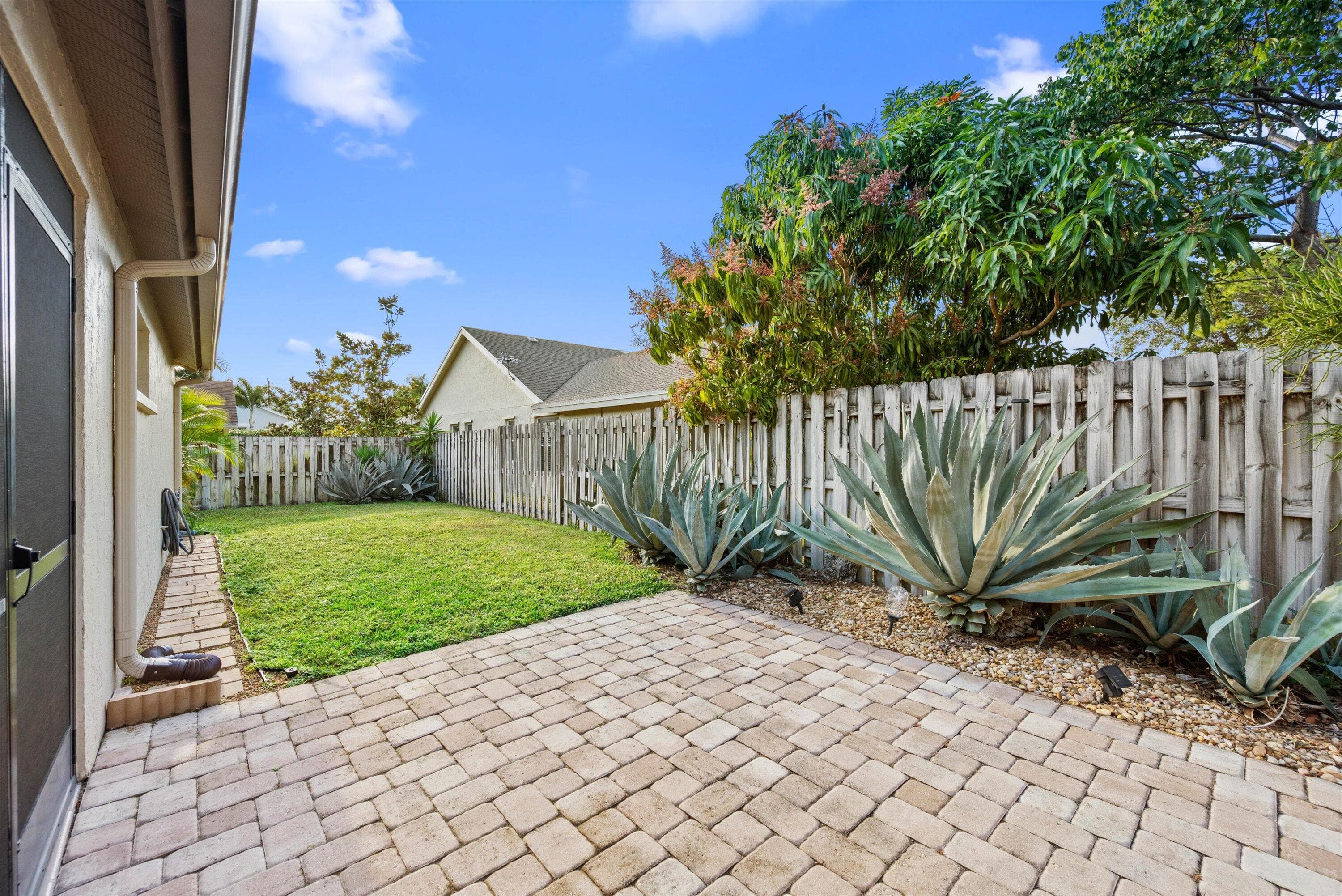 13011 Blue Lake Drive, Wellington, FL 33414 — photo 9 of 26