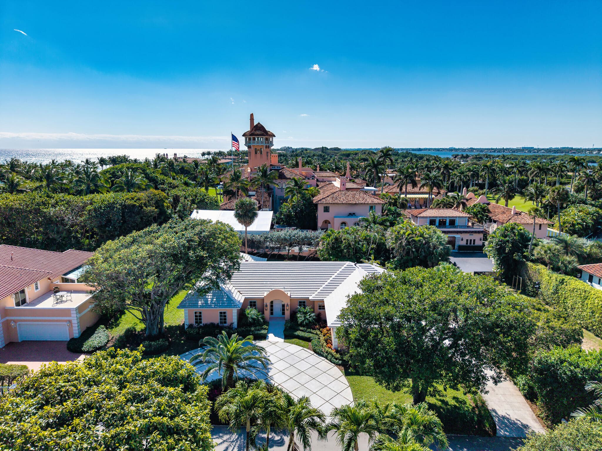 124 Woodbridge Road, Palm Beach, FL 33480 — photo 36 of 45