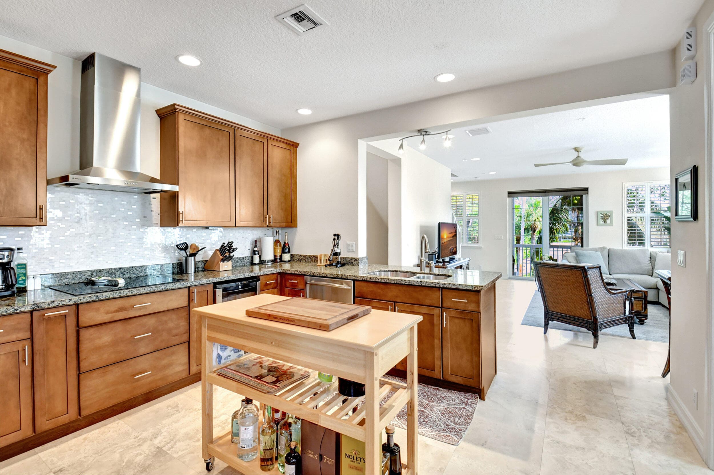 122 SW 1st Avenue, Delray Beach, FL 33444 — photo 19 of 48