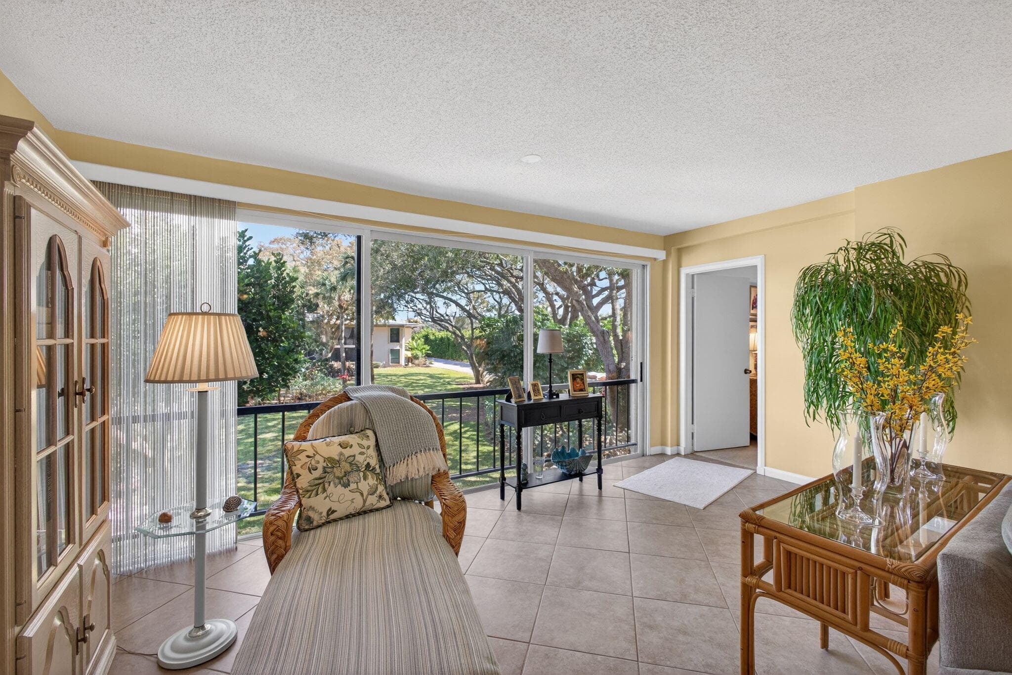 17 SE Turtle Creek Drive Unit D, Jupiter, FL 33469 — photo 5 of 36