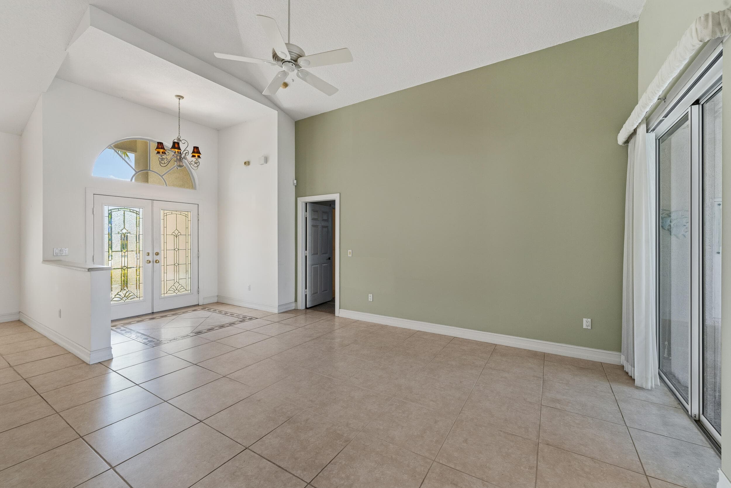 1112 SE Strathmore Drive, Port St. Lucie, FL 34952 — photo 18 of 58