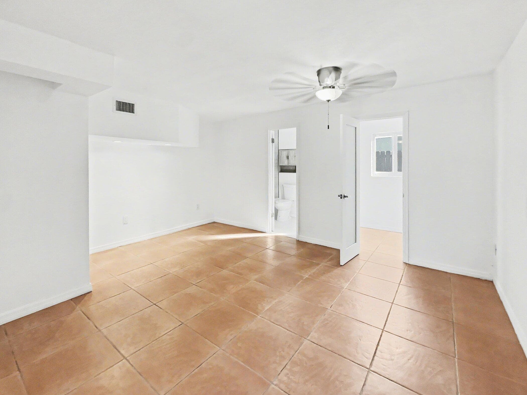 5181 NW 4th Terrace, Miami, FL 33126 — photo 5 of 20