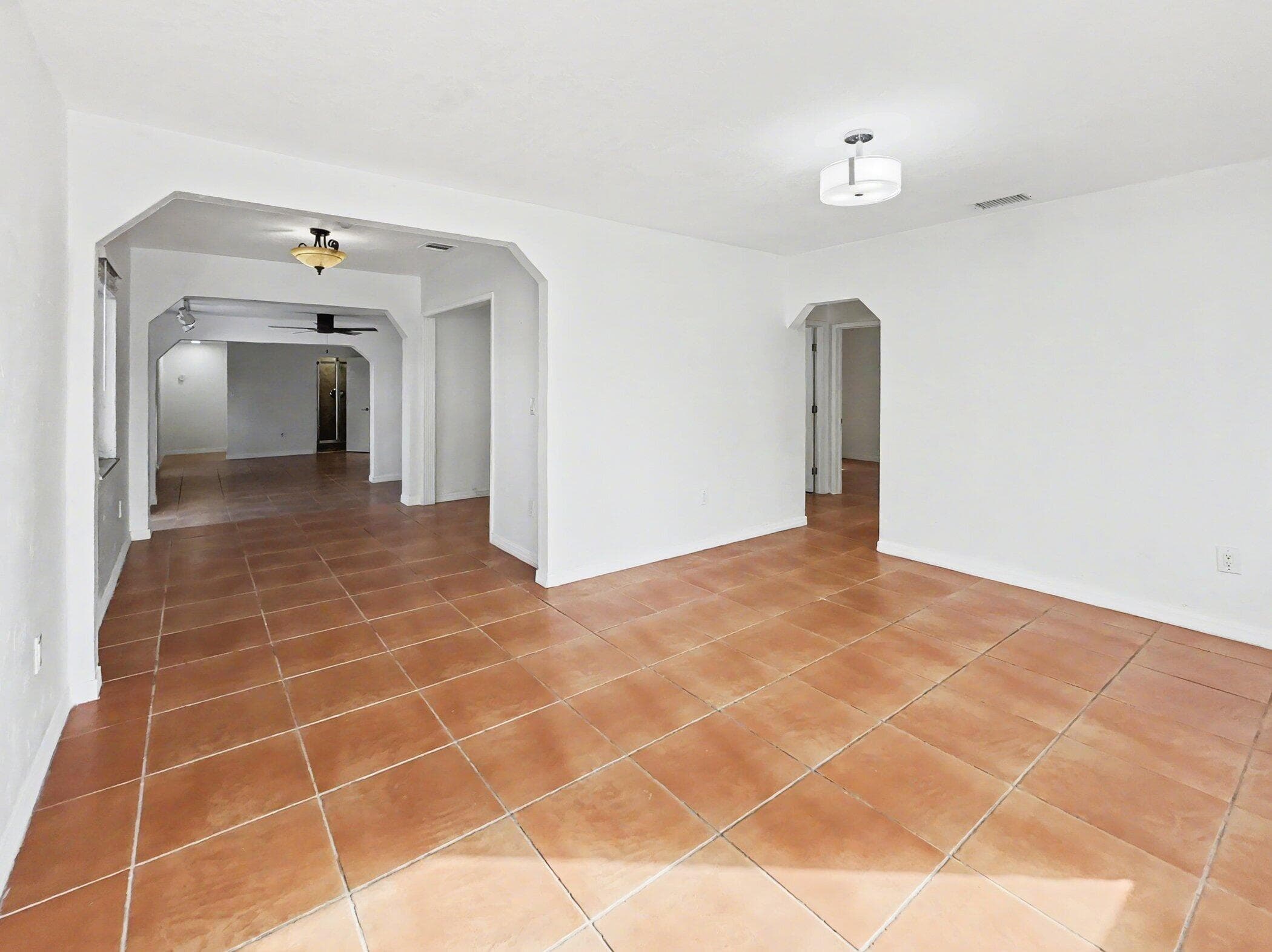 5181 NW 4th Terrace, Miami, FL 33126 — photo 4 of 20
