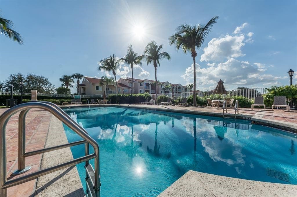 1640 N 42nd Circle 206, Vero Beach, FL 32967 — photo 21 of 34