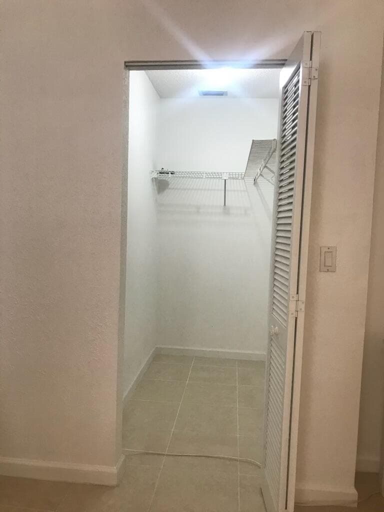 141 Ipswich Street 2, Boca Raton, FL 33487 — photo 4 of 9