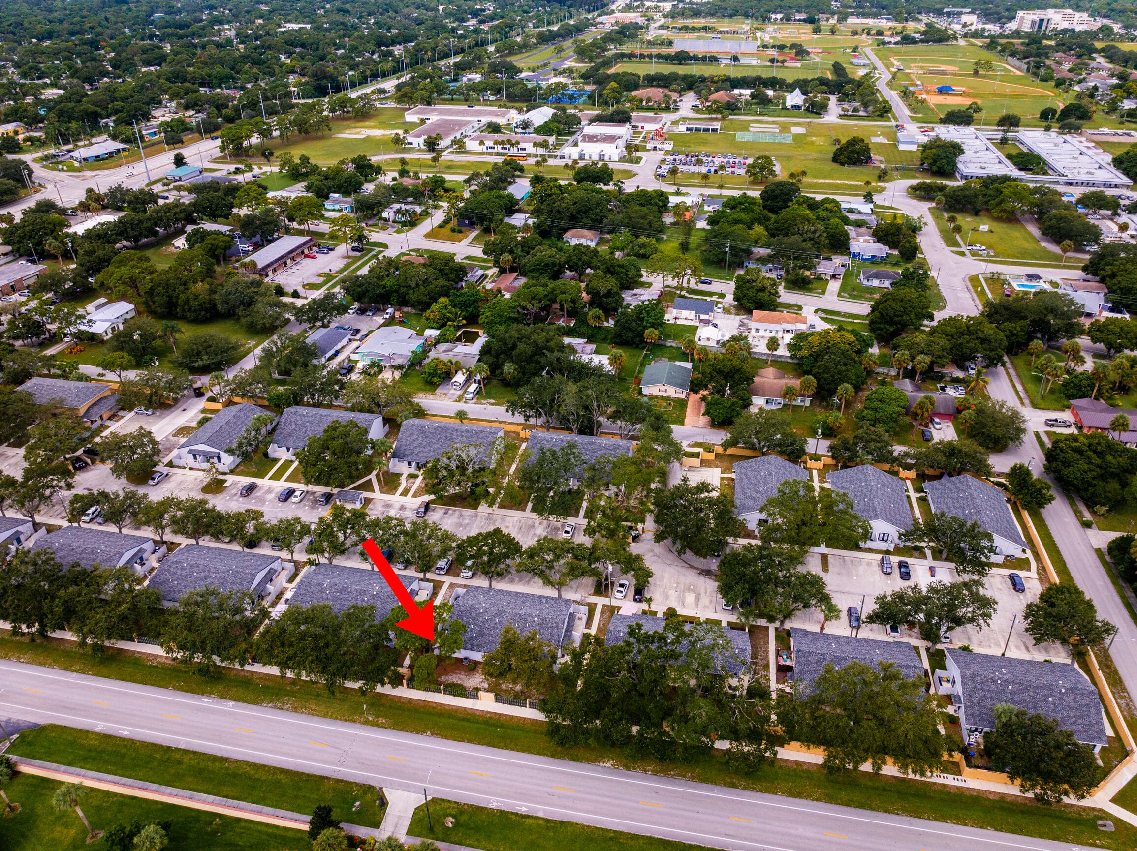 2007 Oleander Boulevard Apt D, Fort Pierce, FL 34950 — photo 33 of 41