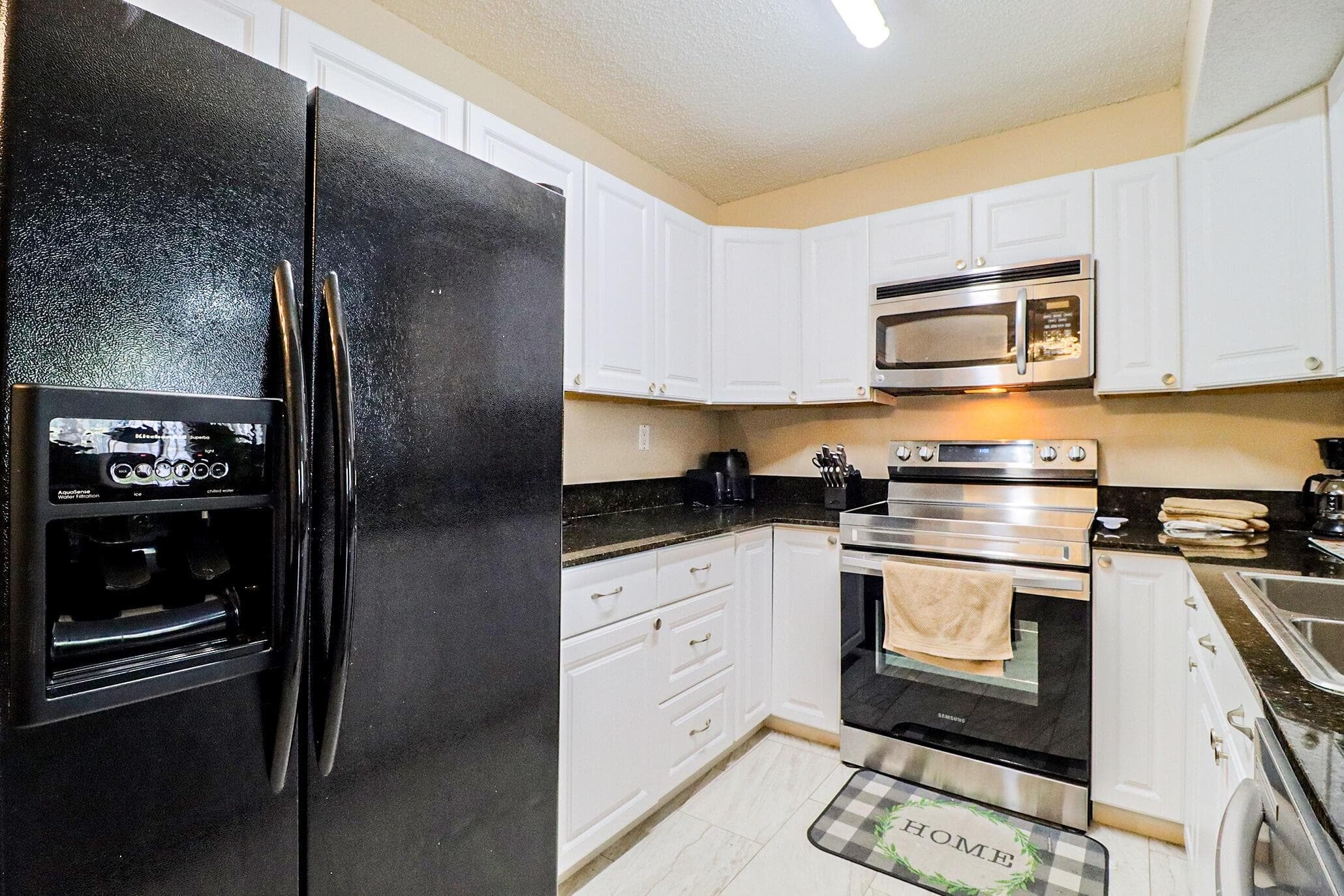 450 Palm Circle 106, Pembroke Pines, FL 33025 — photo 22 of 87