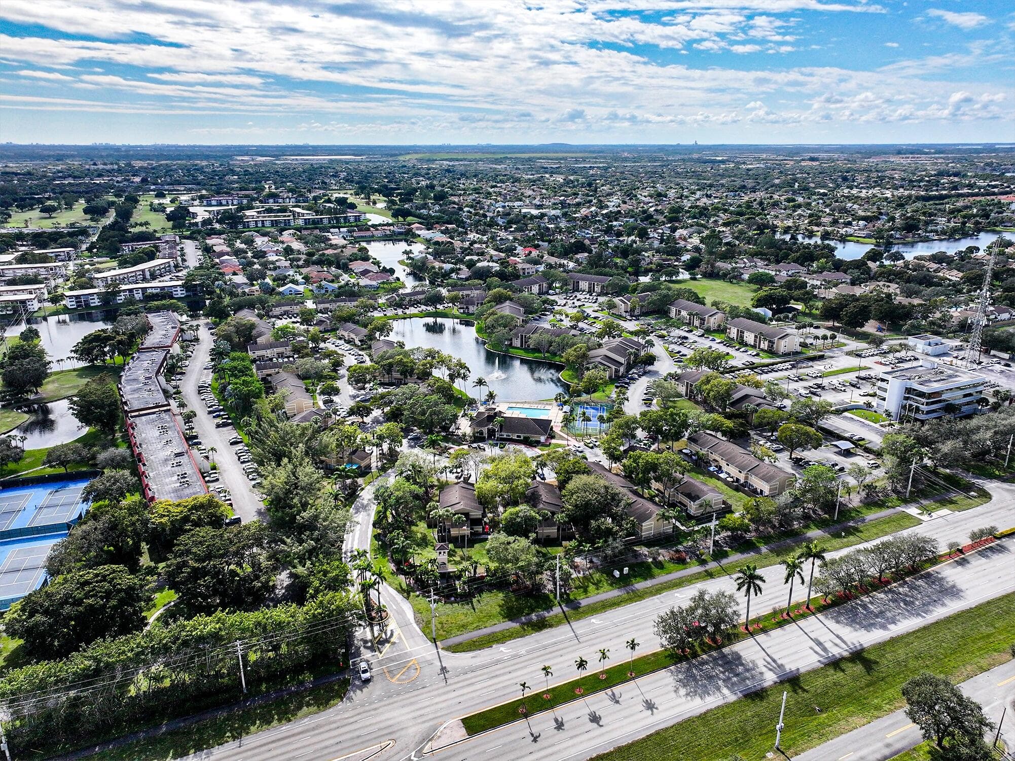 450 Palm Circle 106, Pembroke Pines, FL 33025 — photo 2 of 87