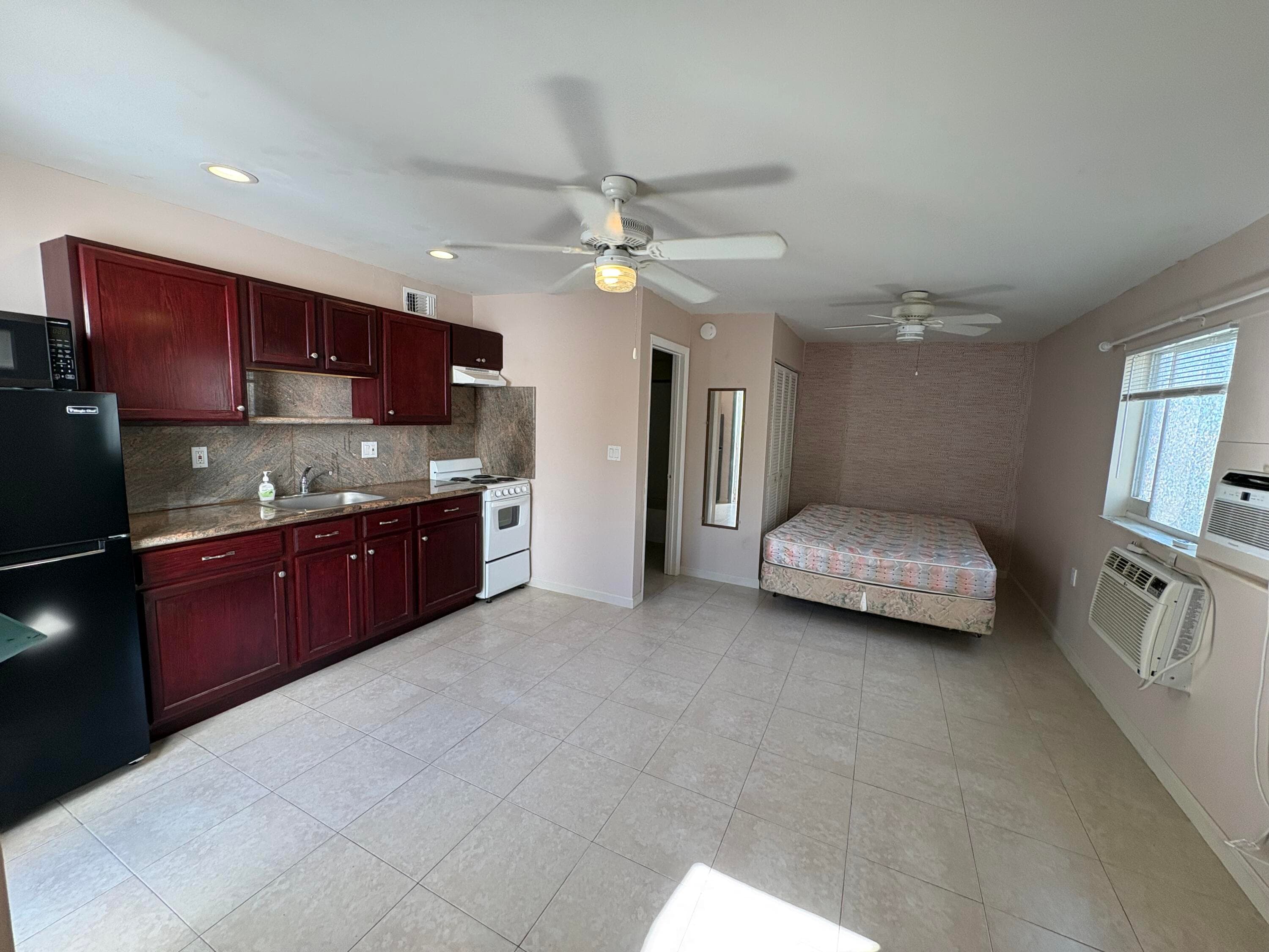 141 Ipswich Street 3, Boca Raton, FL 33487 — photo 1 of 7