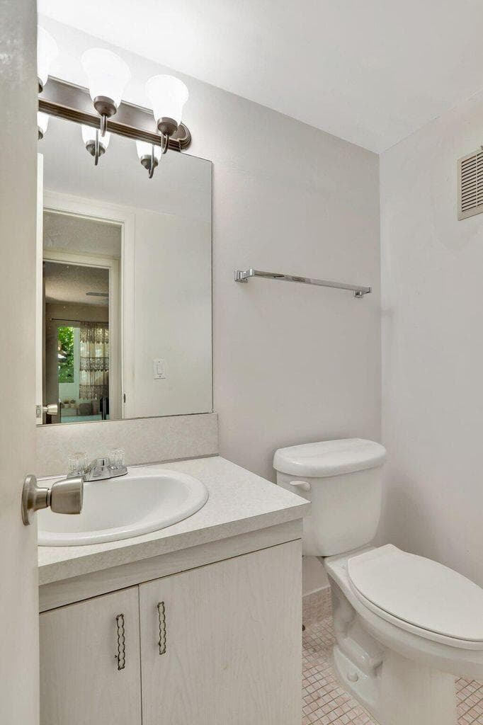 4076 Newport Q 4076, Deerfield Beach, FL 33442 — photo 18 of 23
