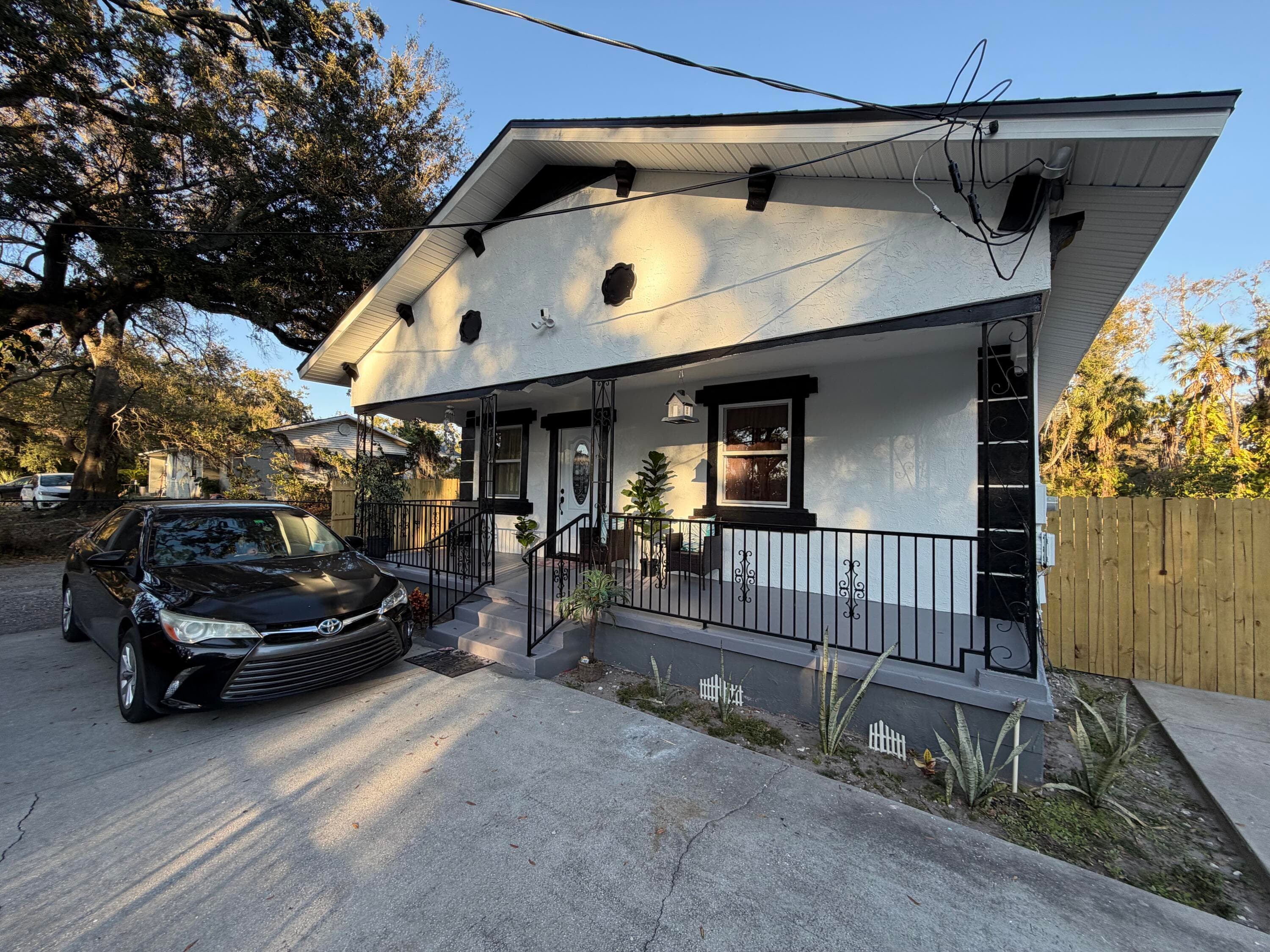 1606 S 45 Street, Tampa, FL 33619 — photo 4 of 48