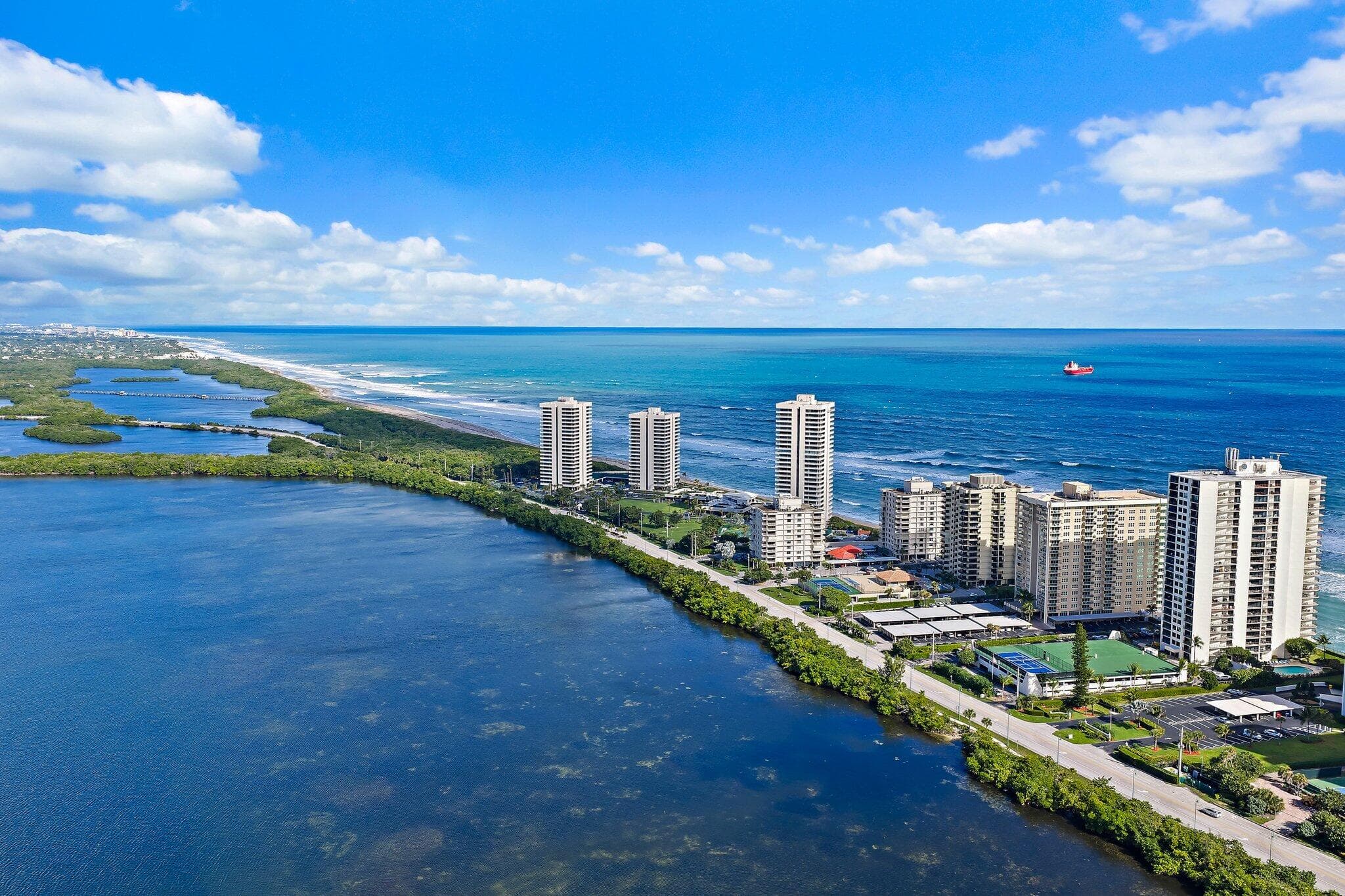 5440 N Ocean Drive 907, Singer Island, FL 33404 — photo 66 of 77