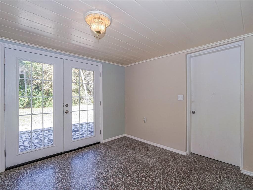 2049 50th Avenue, Vero Beach, FL 32966 — photo 16 of 31