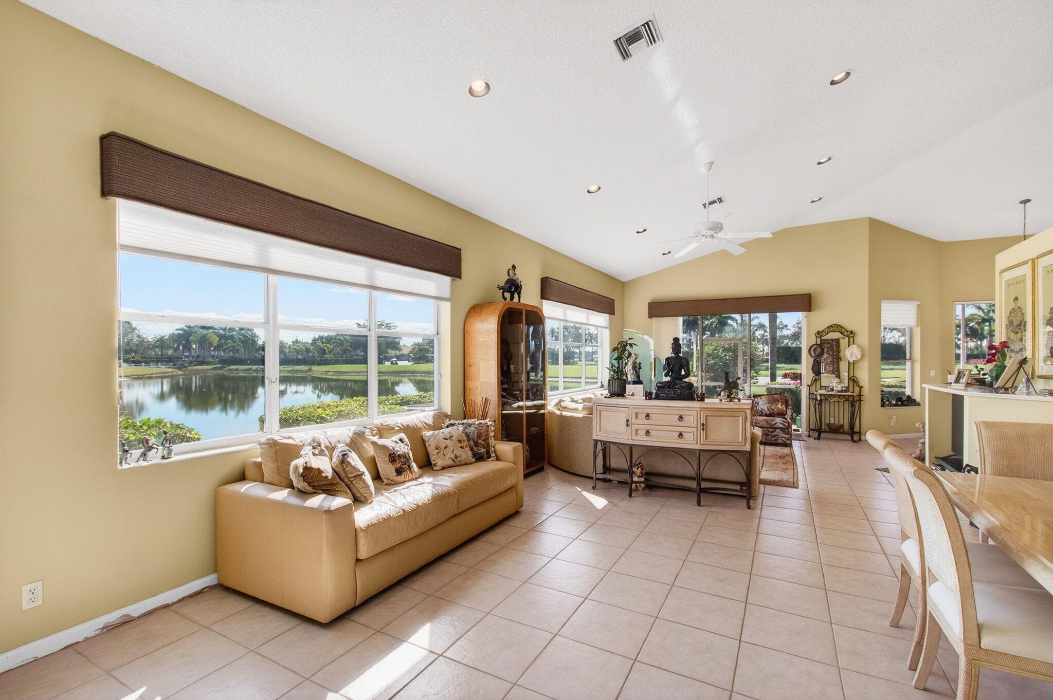 6862 Swansea Lane, Boynton Beach, FL 33472 — photo 7 of 110