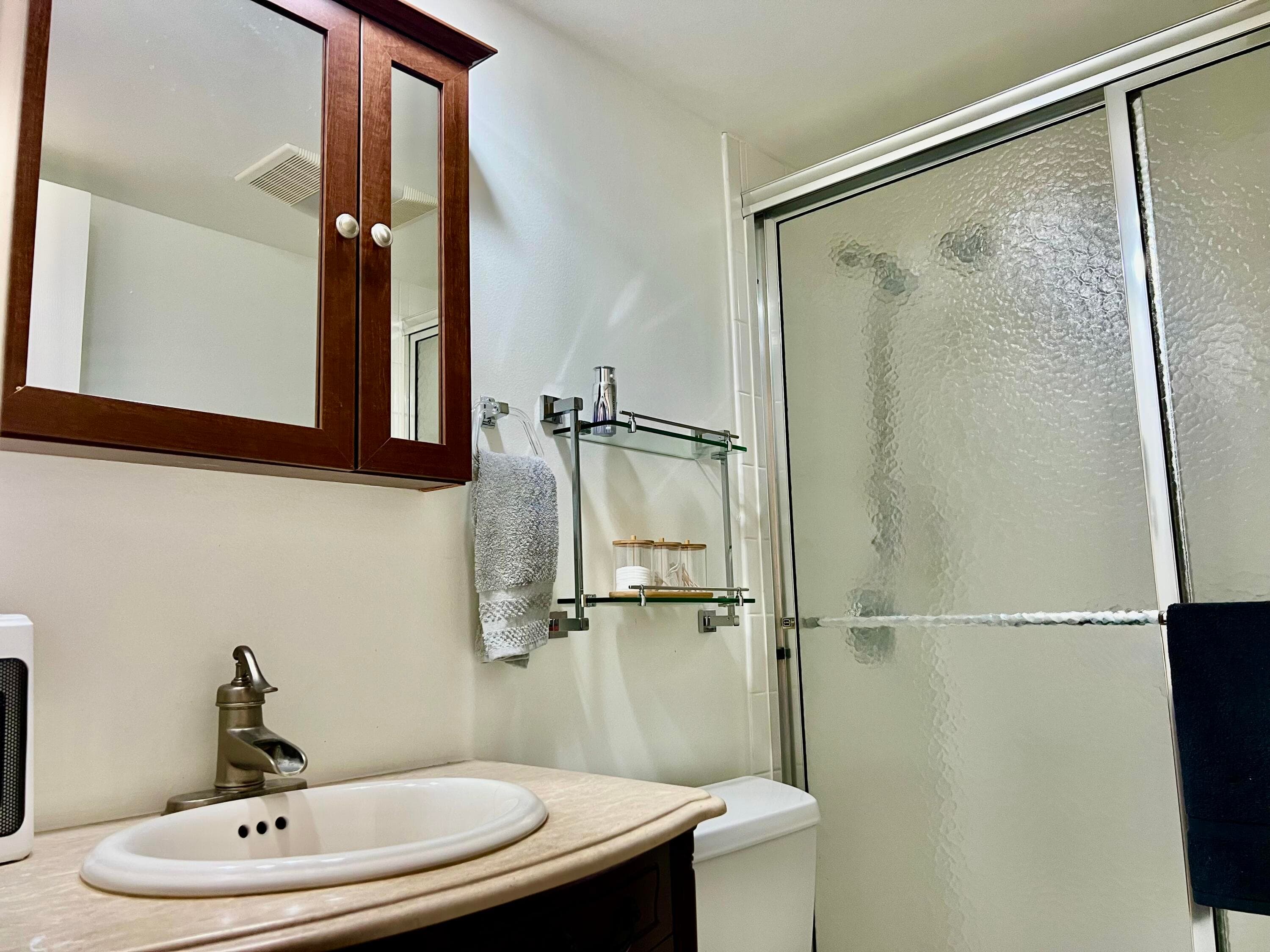 1011 Harwood C 1011, Deerfield Beach, FL 33442 — photo 23 of 46