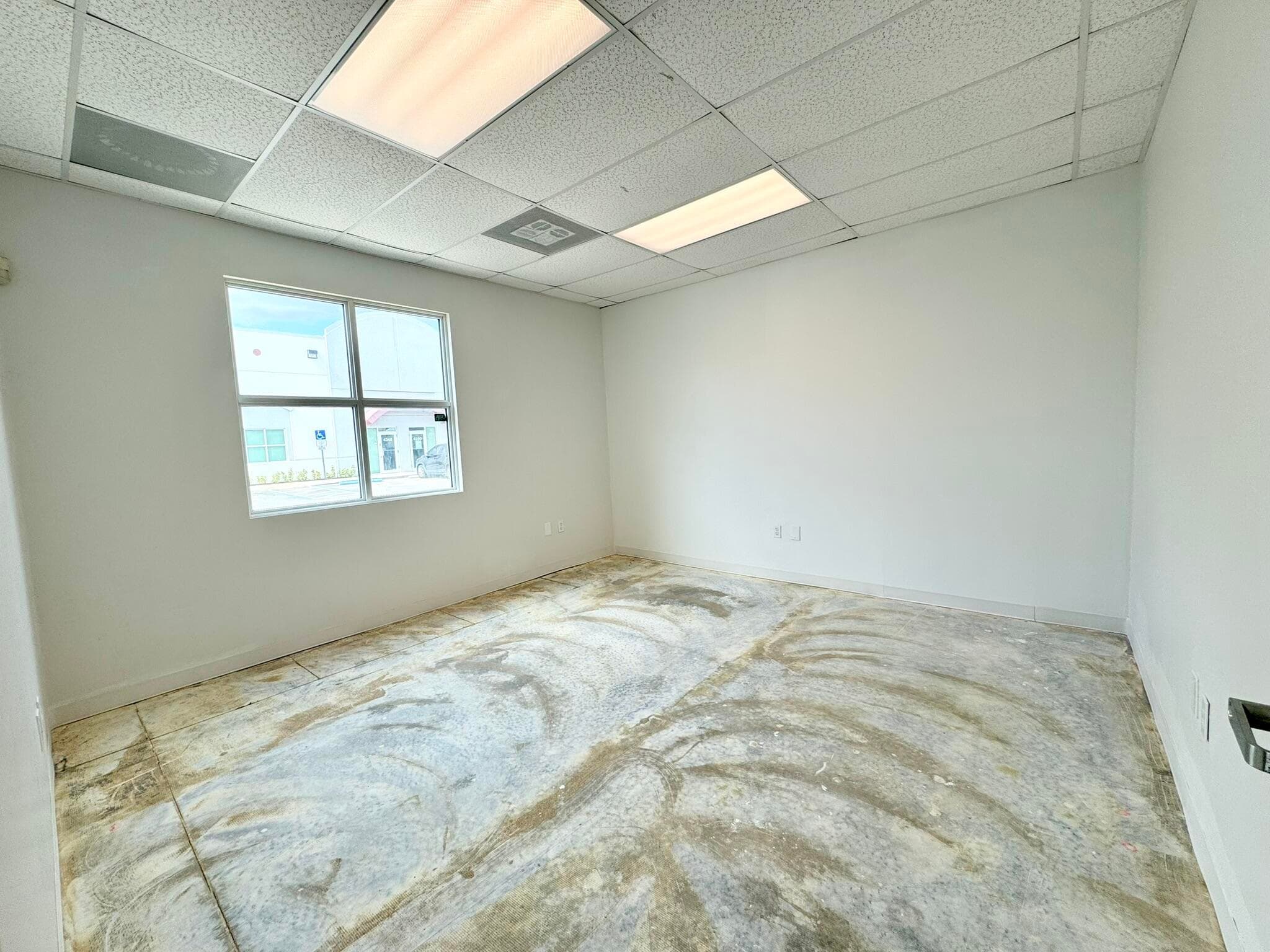 4326 NW 120th Avenue, Coral Springs, FL 33065 — photo 7 of 13