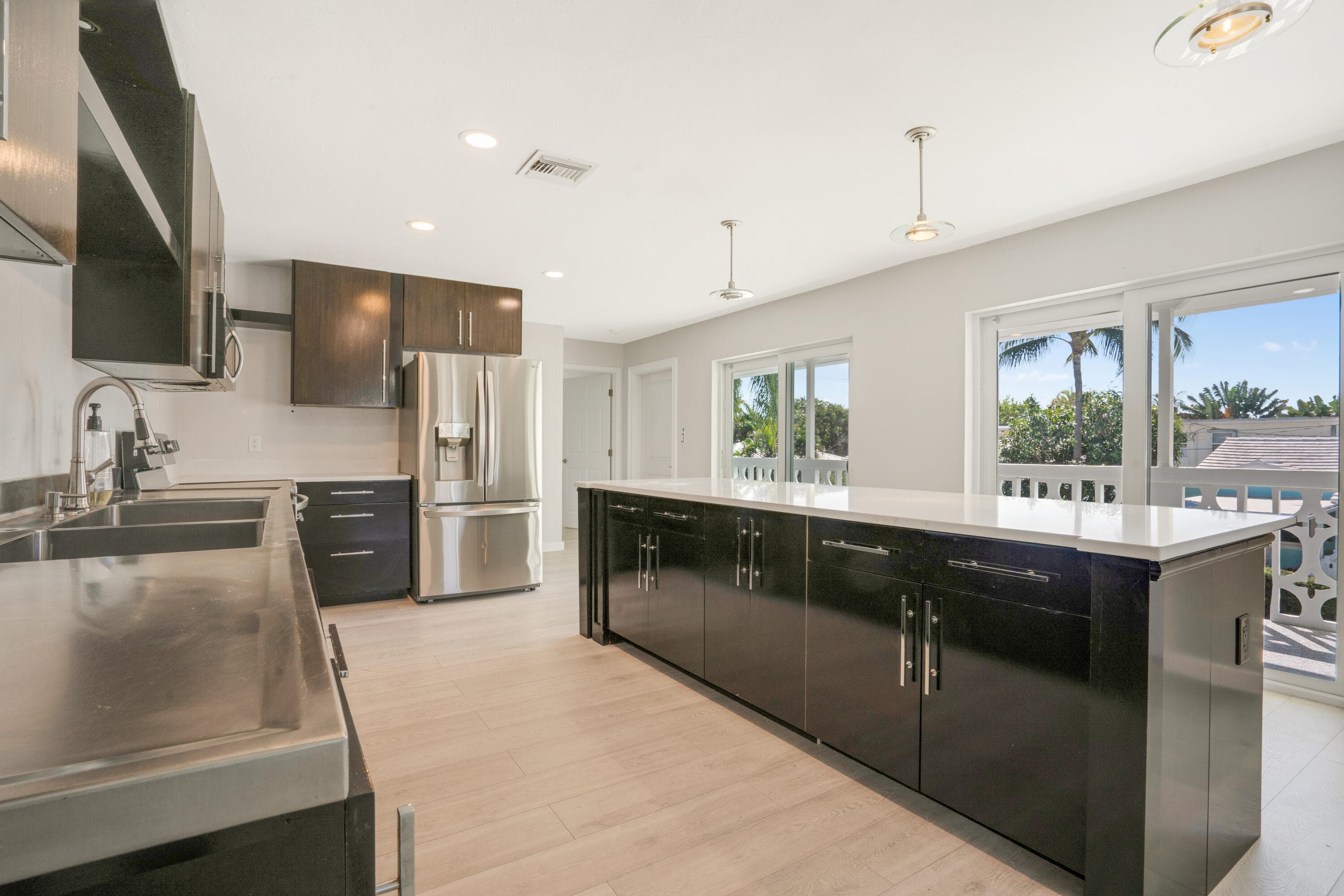 2649 Lake Drive 1, Singer Island, FL 33404 — photo 20 of 60
