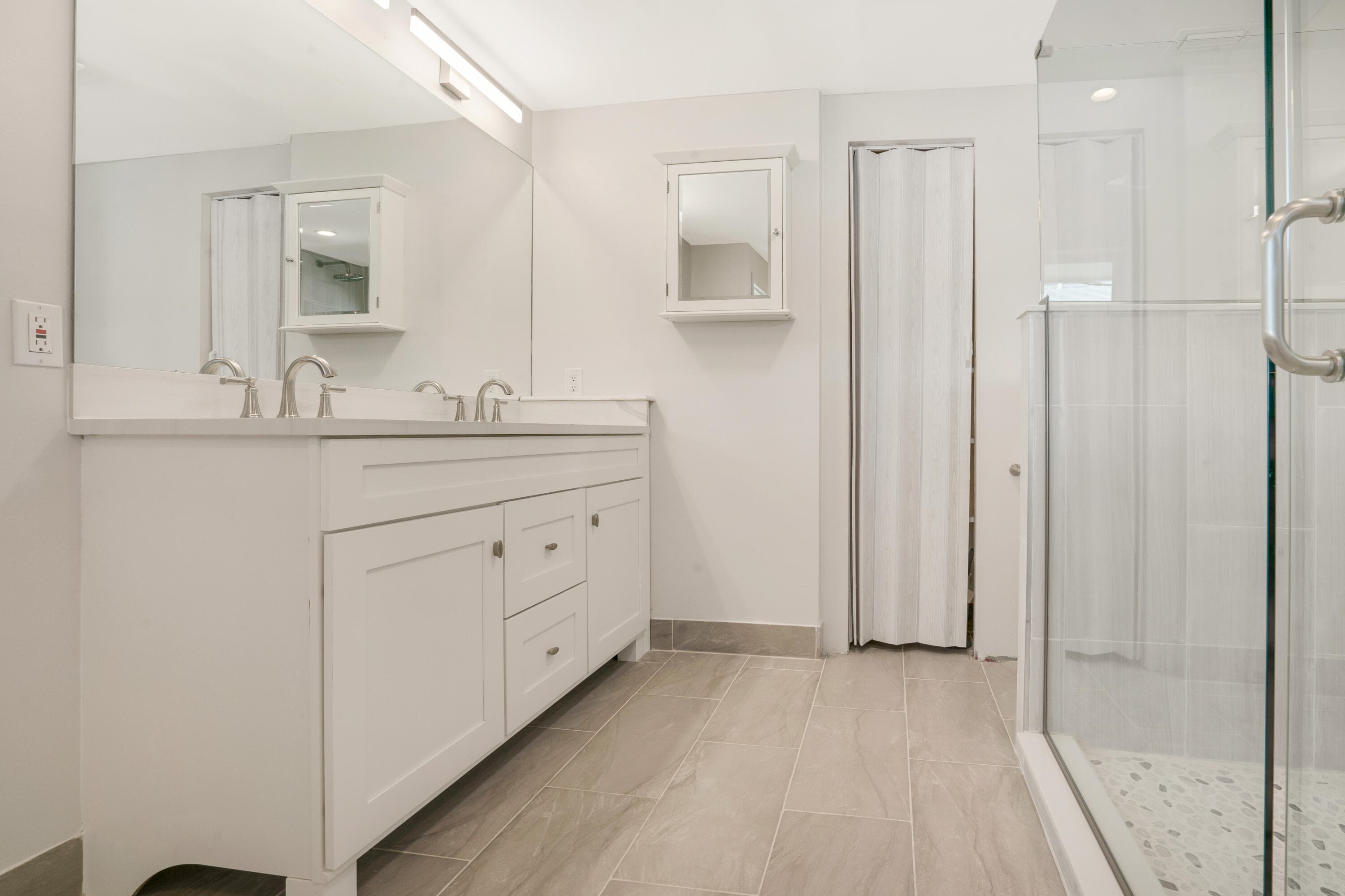 2649 Lake Drive 1, Singer Island, FL 33404 — photo 28 of 60