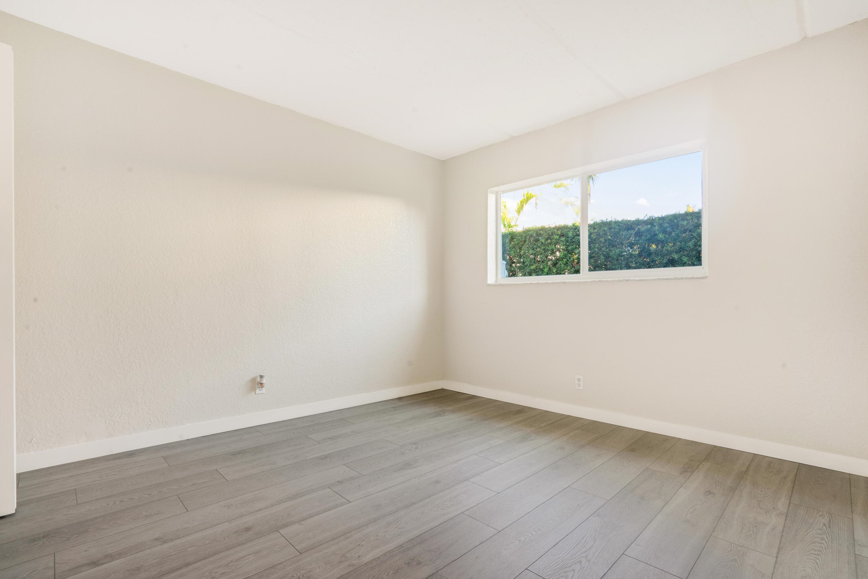 2649 Lake Drive 1, Singer Island, FL 33404 — photo 44 of 60