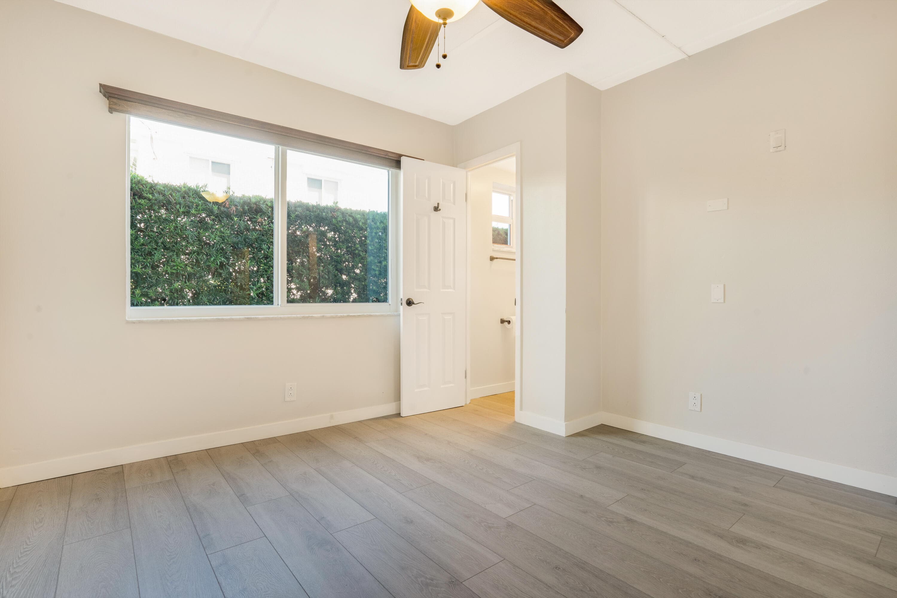 2649 Lake Drive 1, Singer Island, FL 33404 — photo 55 of 60