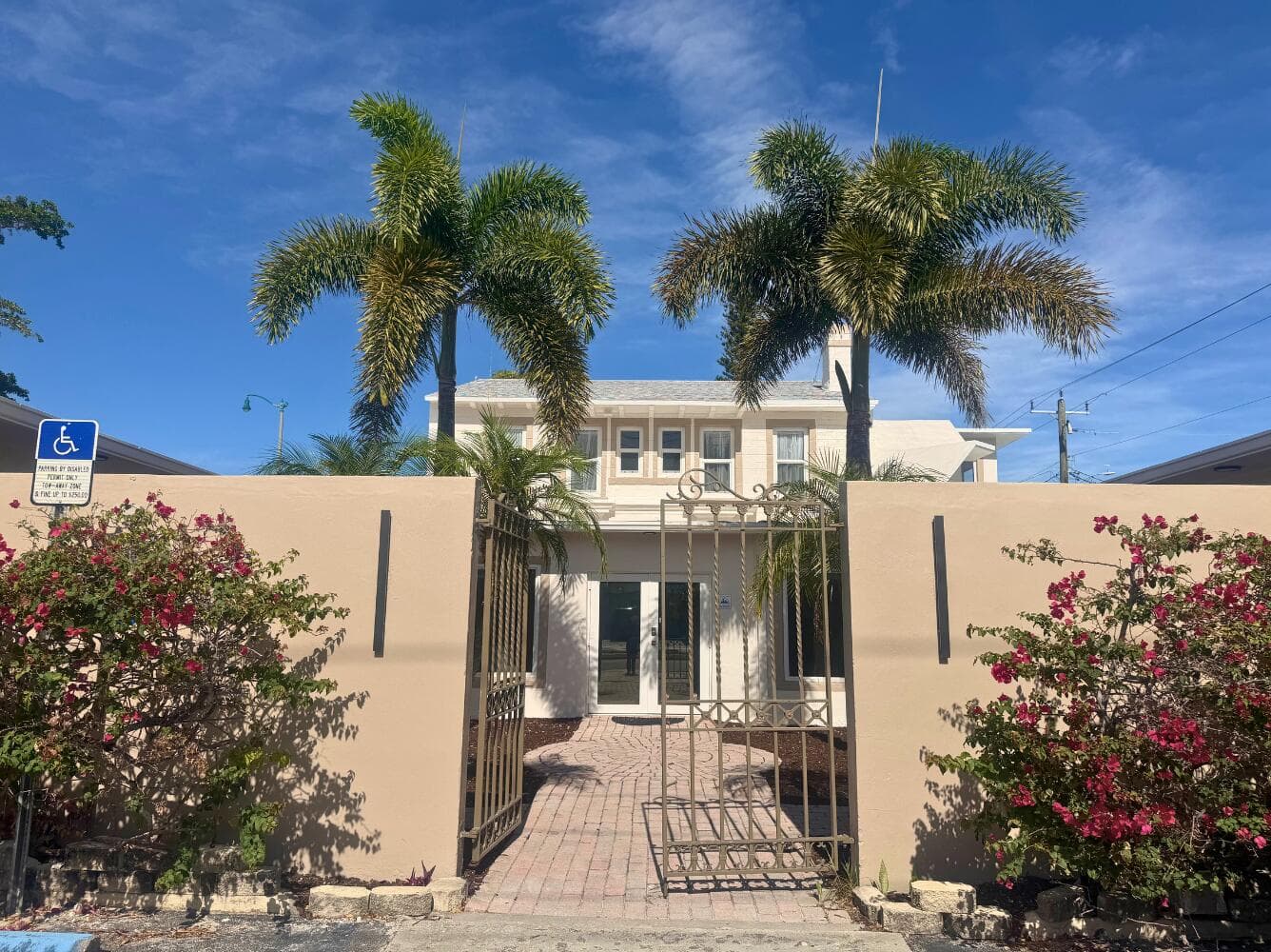 3600 Broadway Avenue Multiple Units, West Palm Beach, FL 33407 — photo 1 of 9