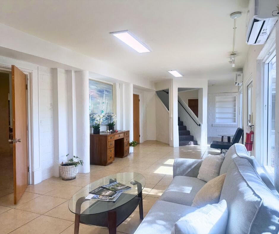 3600 Broadway Avenue Multiple Units, West Palm Beach, FL 33407 — photo 2 of 9