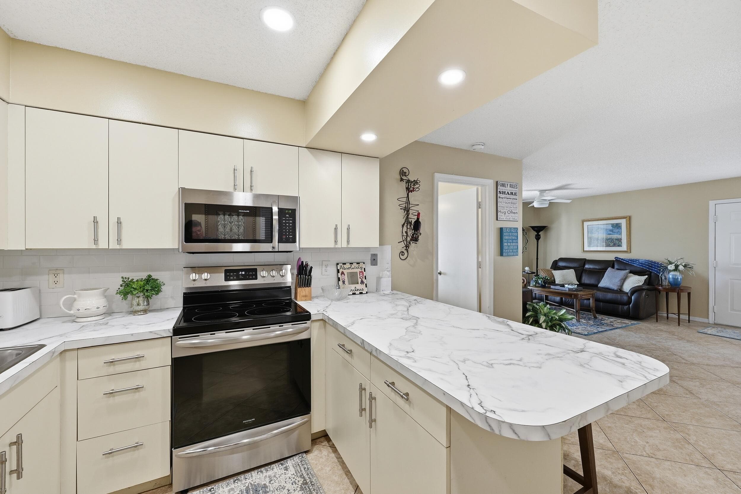 205 SE Village 205 Drive 205, Port St. Lucie, FL 34952 — photo 15 of 32