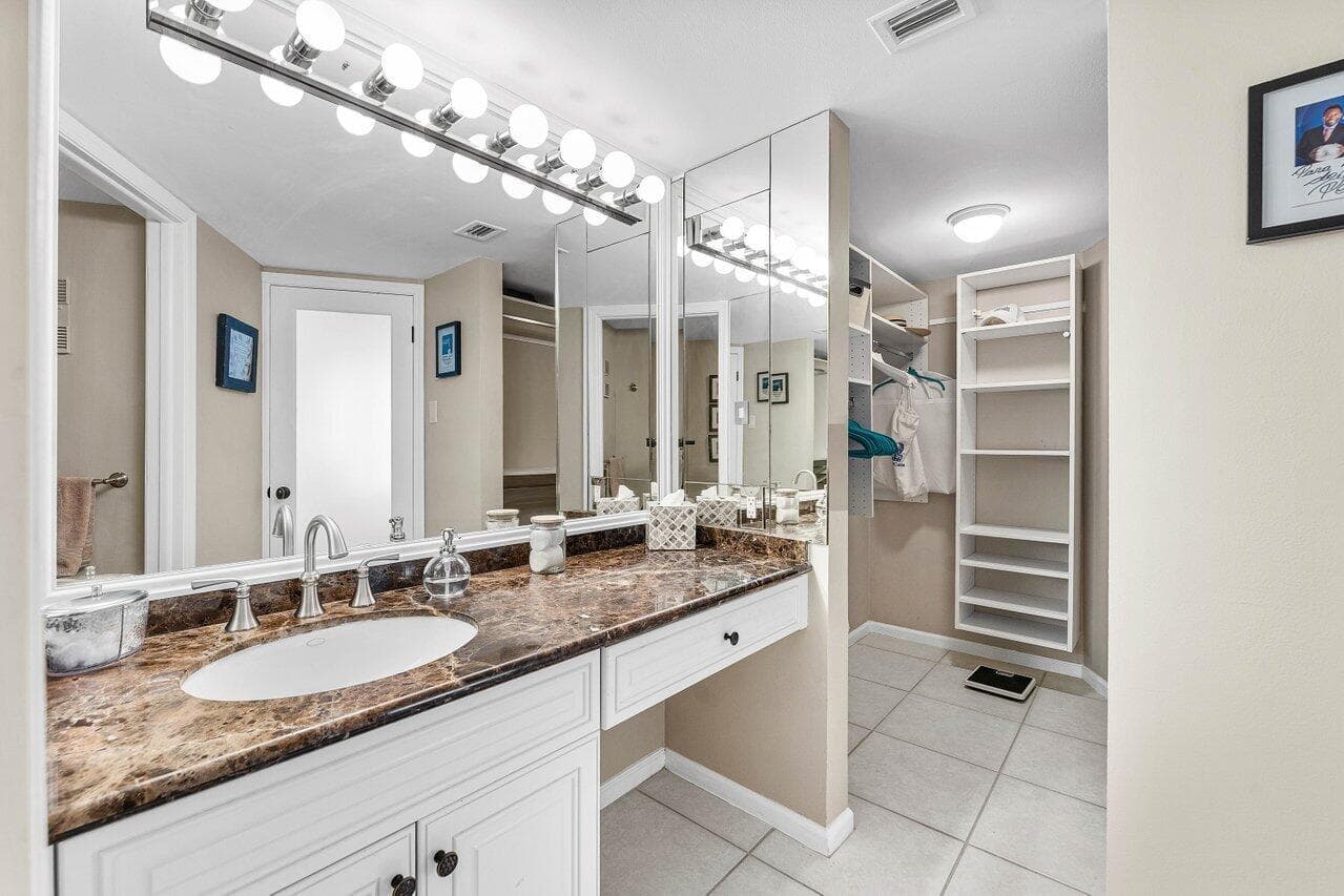 5420 N Ocean Drive 1605, Singer Island, FL 33404 — photo 33 of 55