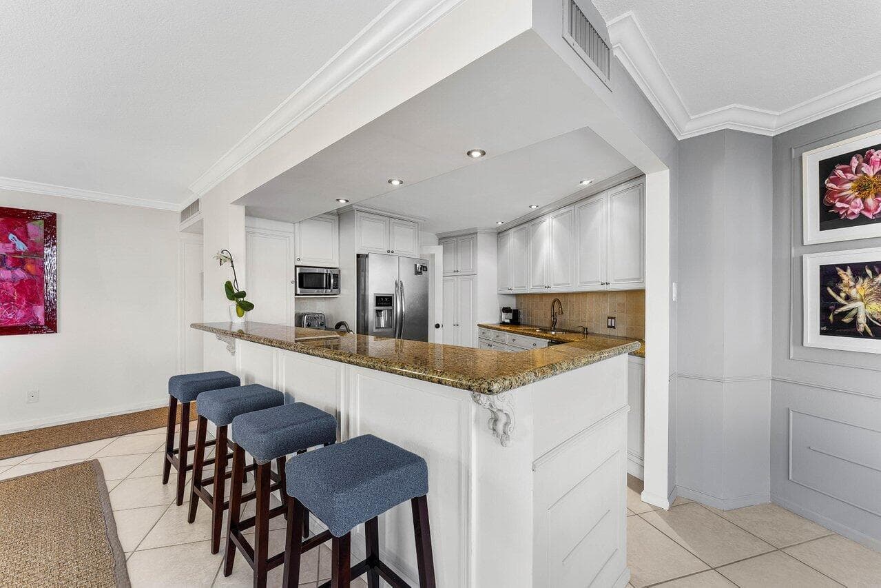 5420 N Ocean Drive 1605, Singer Island, FL 33404 — photo 15 of 55