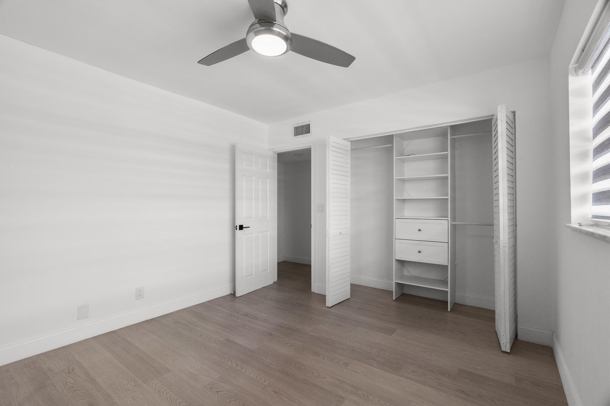 5 Abbey Lane 207, Delray Beach, FL 33446 — photo 14 of 30
