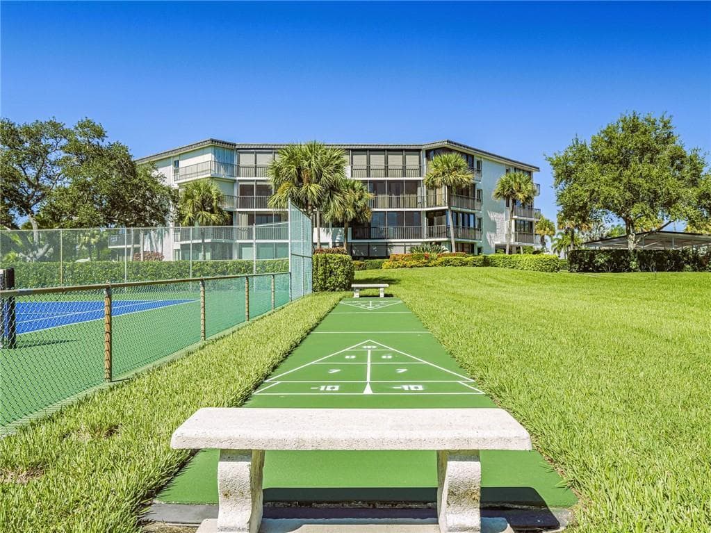 1821 Mooringline Drive 1c, Vero Beach, FL 32963 — photo 34 of 37